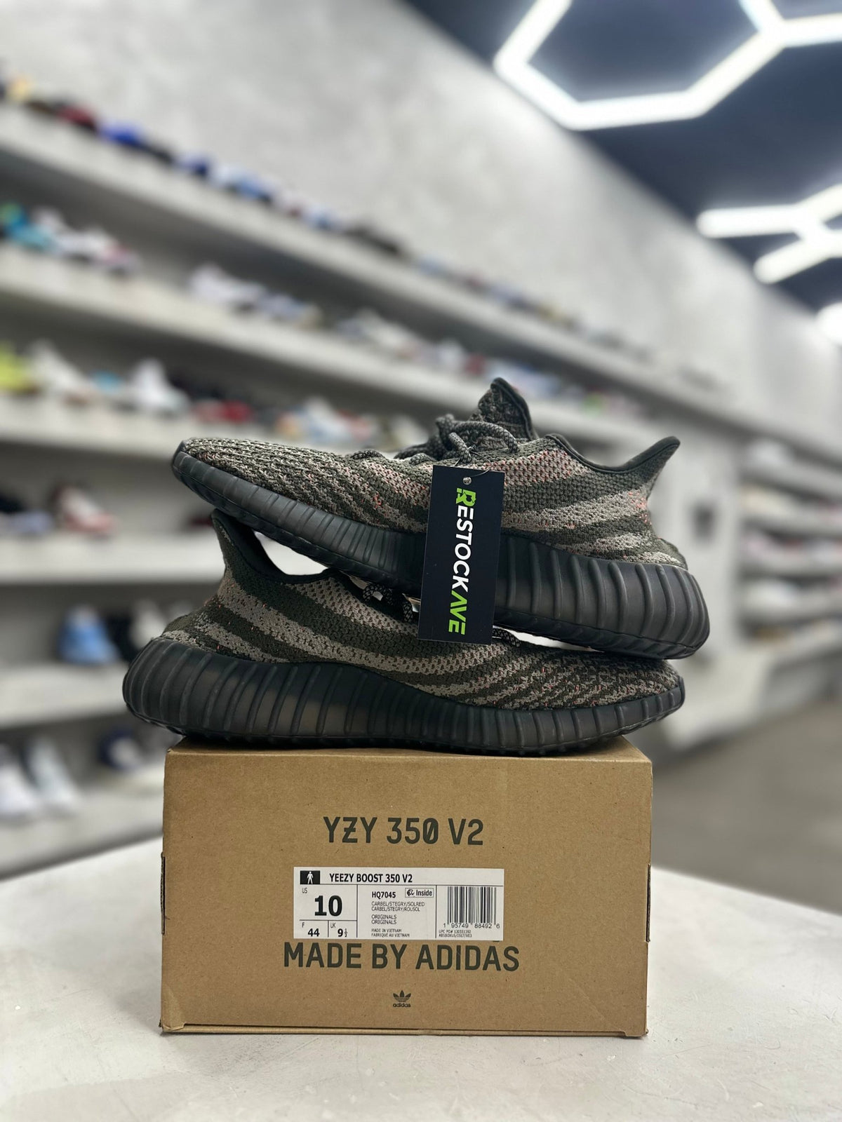 adidas Yeezy Boost 350 V2 Carbon Beluga Sz 10 (PREOWNED) - Restock Aveadidas Yeezy Boost 350 V2 Carbon Beluga Sz 10 (PREOWNED)Restock AveRestock Ave10Restock Ave