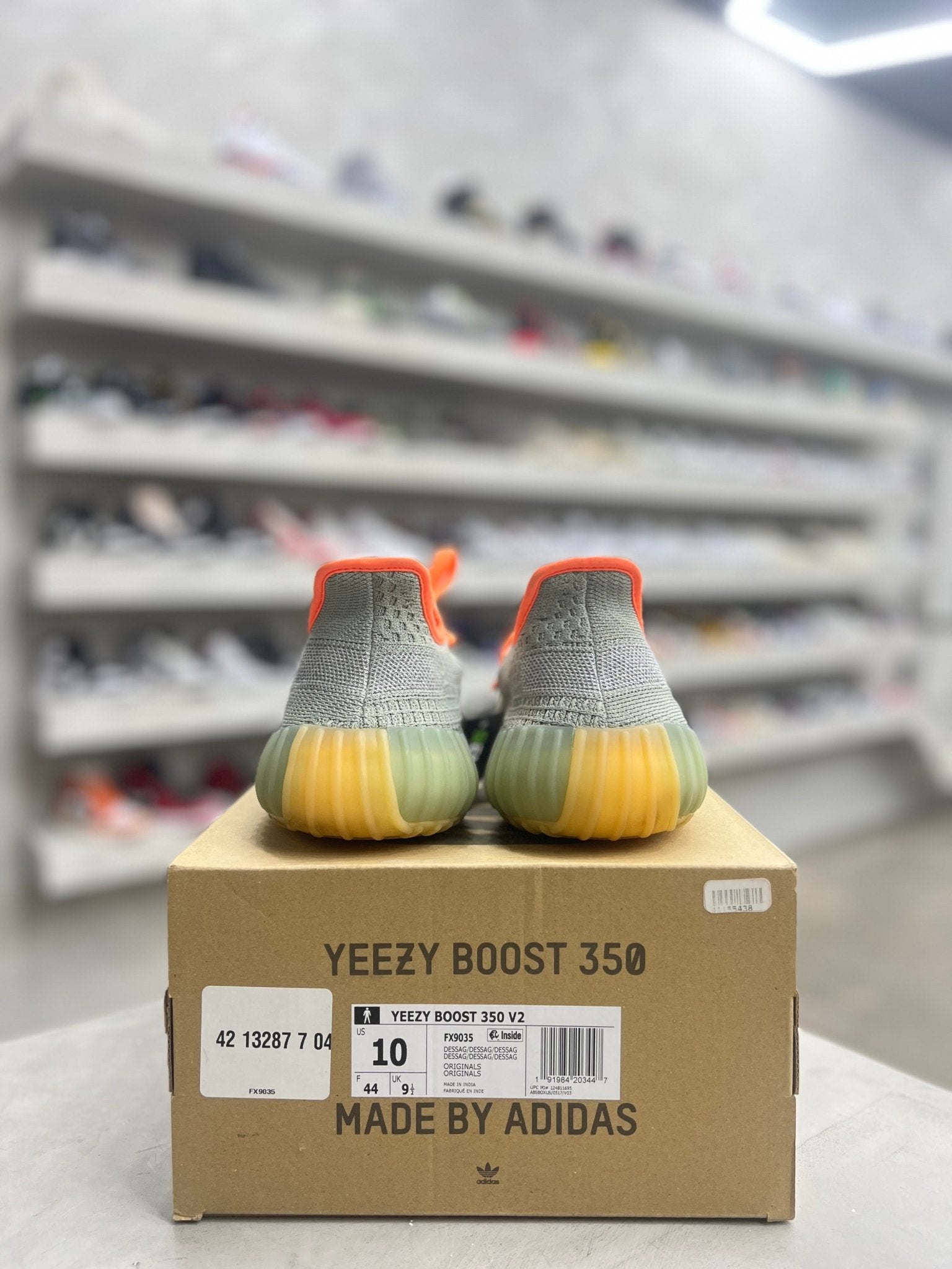 adidas Yeezy Boost 350 V2 Desert Sage Sz 10 (PREOWNED) - Restock Aveadidas Yeezy Boost 350 V2 Desert Sage Sz 10 (PREOWNED)Restock AveRestock Ave10Restock Ave