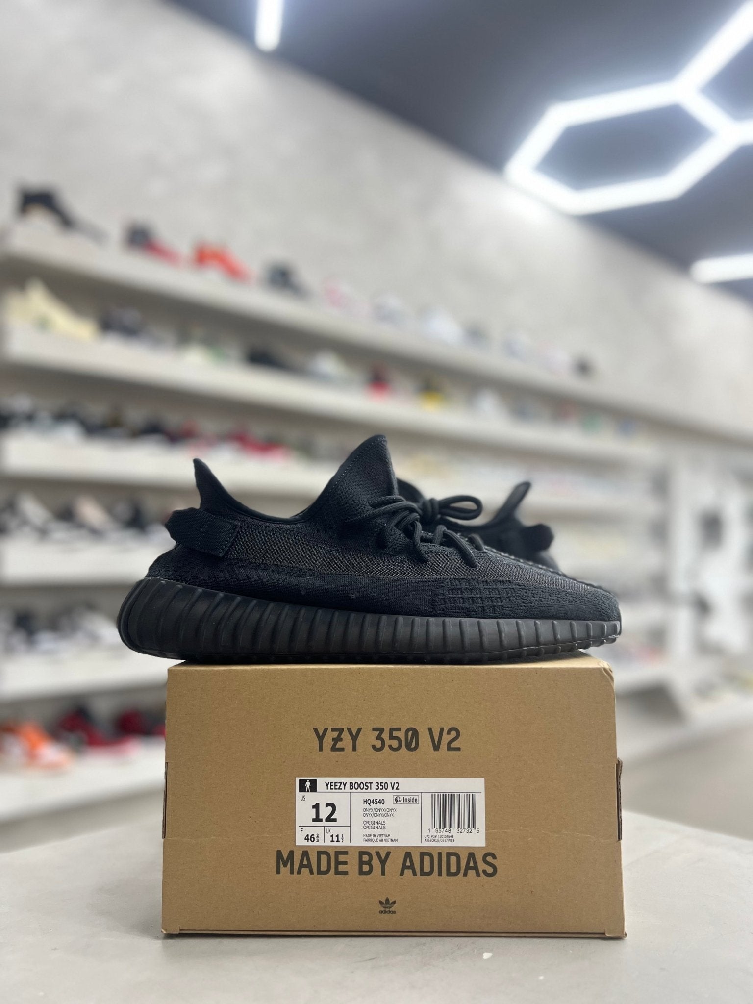 adidas Yeezy Boost 350 V2 Onyx Sz 12 (PREOWNED) - Restock Aveadidas Yeezy Boost 350 V2 Onyx Sz 12 (PREOWNED)Restock AveRestock Ave1253312883Restock Ave