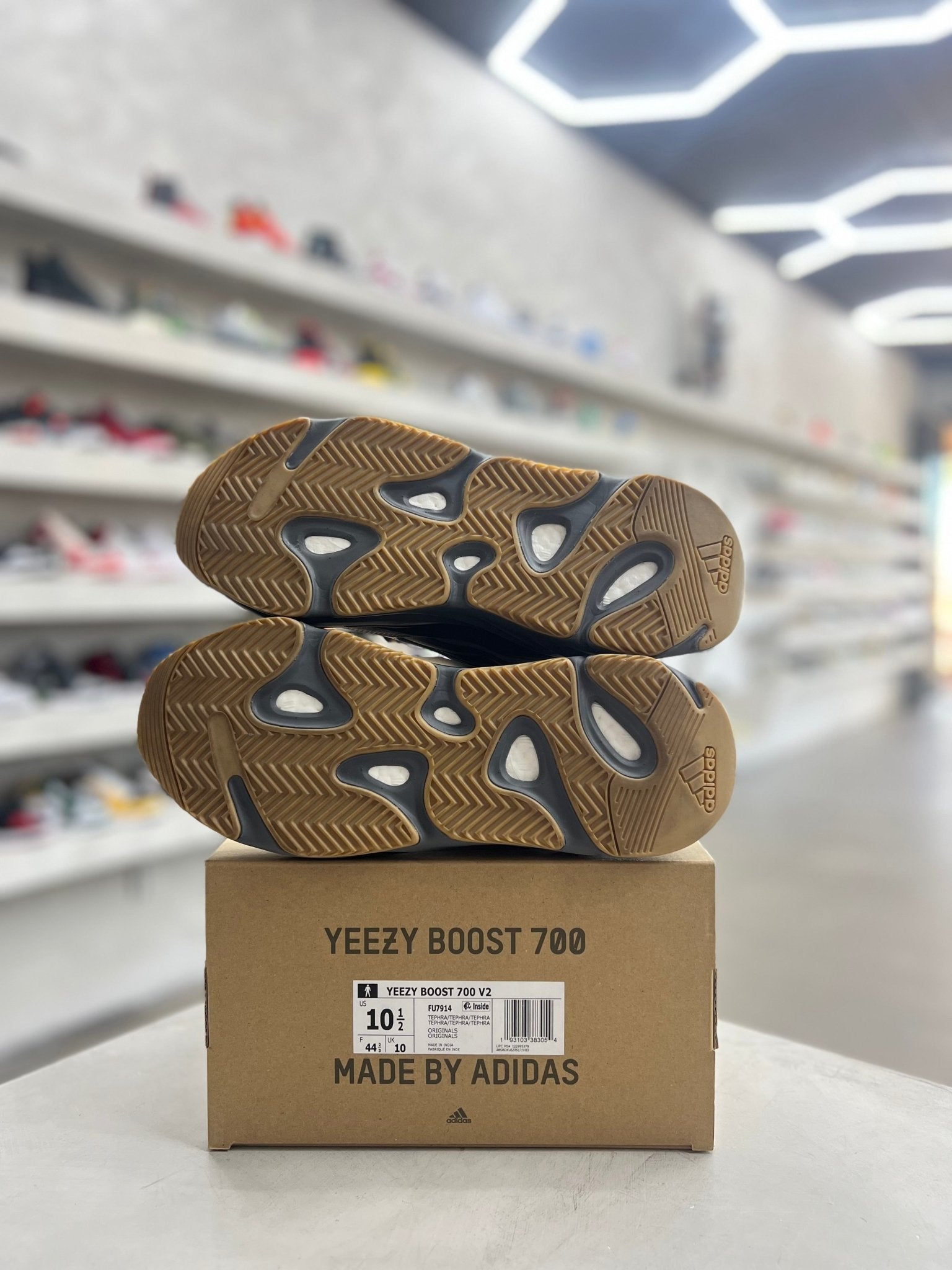 adidas Yeezy Boost 700 V2 Tephra Sz 10.5 (PREOWNED) - Restock Aveadidas Yeezy Boost 700 V2 Tephra Sz 10.5 (PREOWNED)Restock AveRestock Ave10.5Restock Ave