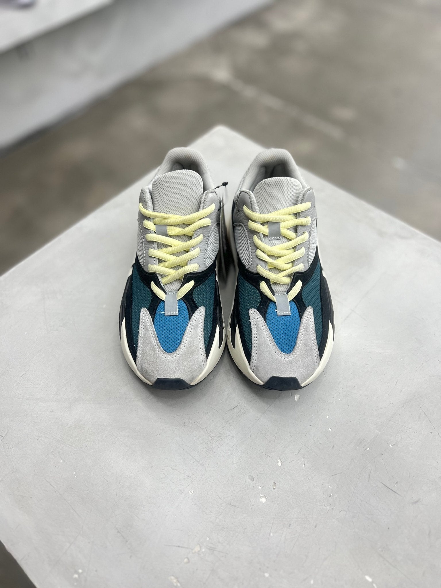 adidas Yeezy Boost 700 Wave Runner Sz 5.5 (PREOWNED)(NO BOX) - Restock Aveadidas Yeezy Boost 700 Wave Runner Sz 5.5 (PREOWNED)(NO BOX)Restock AveRestock Ave5.5Restock Ave