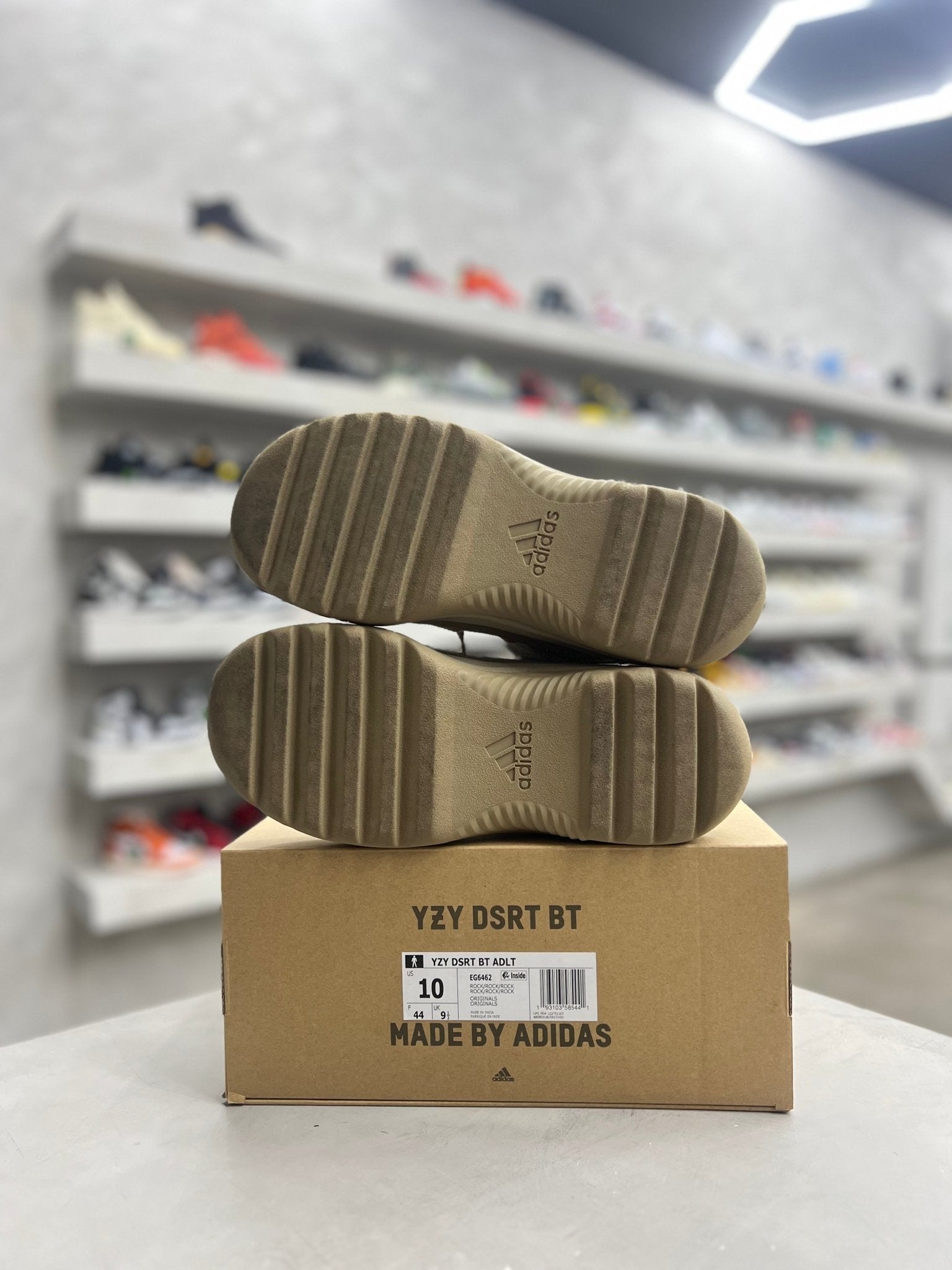 adidas Yeezy Desert Boot Rock Sz 10 (PREOWNED) - Restock Aveadidas Yeezy Desert Boot Rock Sz 10 (PREOWNED)Restock AveRestock Ave10Restock Ave