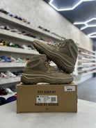 adidas Yeezy Desert Boot Rock Sz 9.5 (PREOWNED) - Restock Aveadidas Yeezy Desert Boot Rock Sz 9.5 (PREOWNED)Restock AveRestock Ave9.5Restock Ave