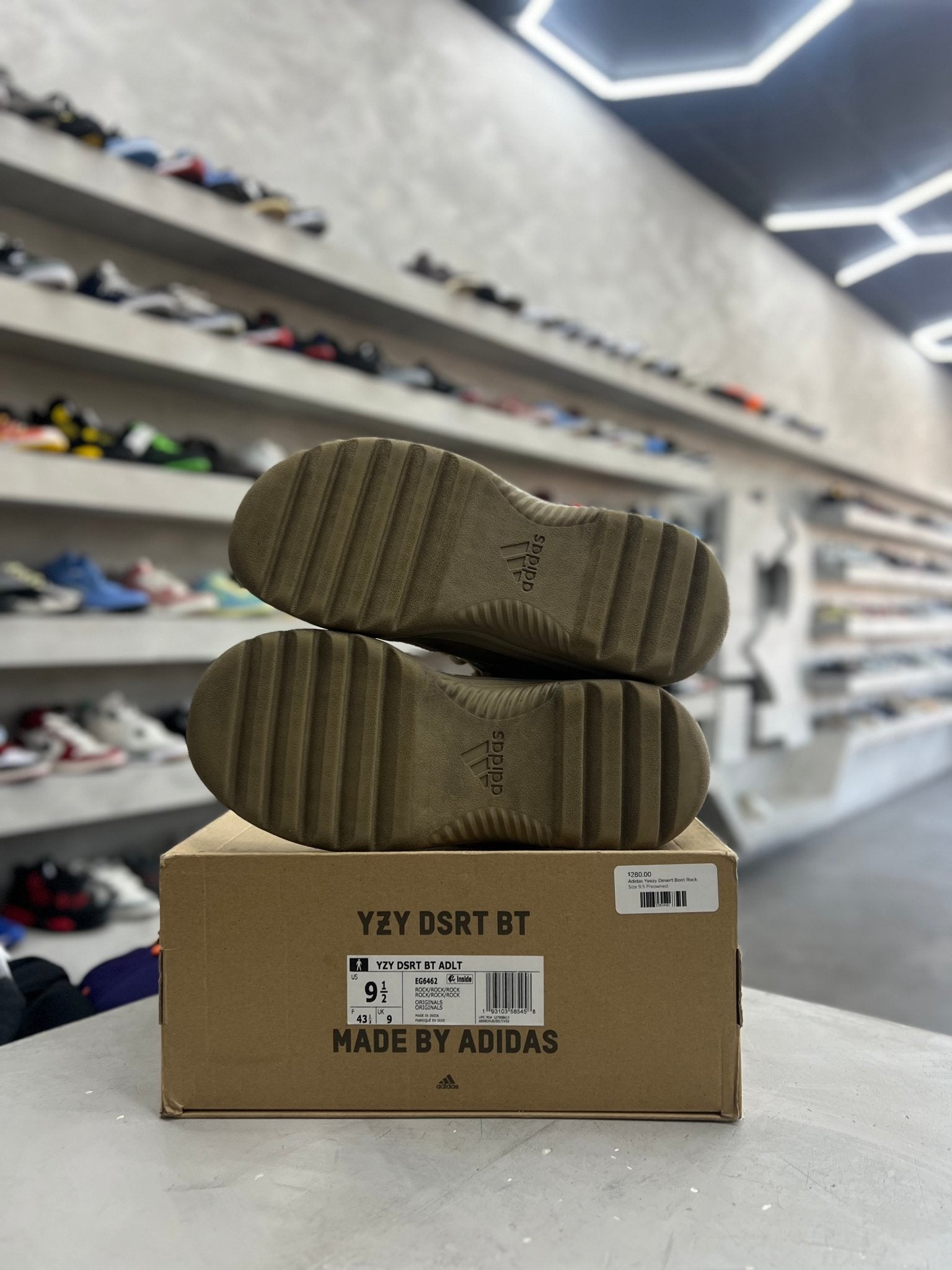 adidas Yeezy Desert Boot Rock Sz 9.5 (PREOWNED) - Restock Aveadidas Yeezy Desert Boot Rock Sz 9.5 (PREOWNED)Restock AveRestock Ave9.5Restock Ave