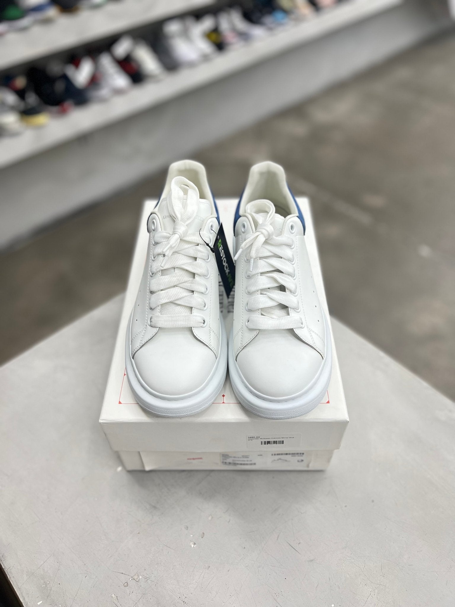 Alexander McQueen Oversized Paris Blue Sz 8.5 (PREOWNED) - Restock AveAlexander McQueen Oversized Paris Blue Sz 8.5 (PREOWNED)Restock AveRestock Ave8.568972147Restock Ave