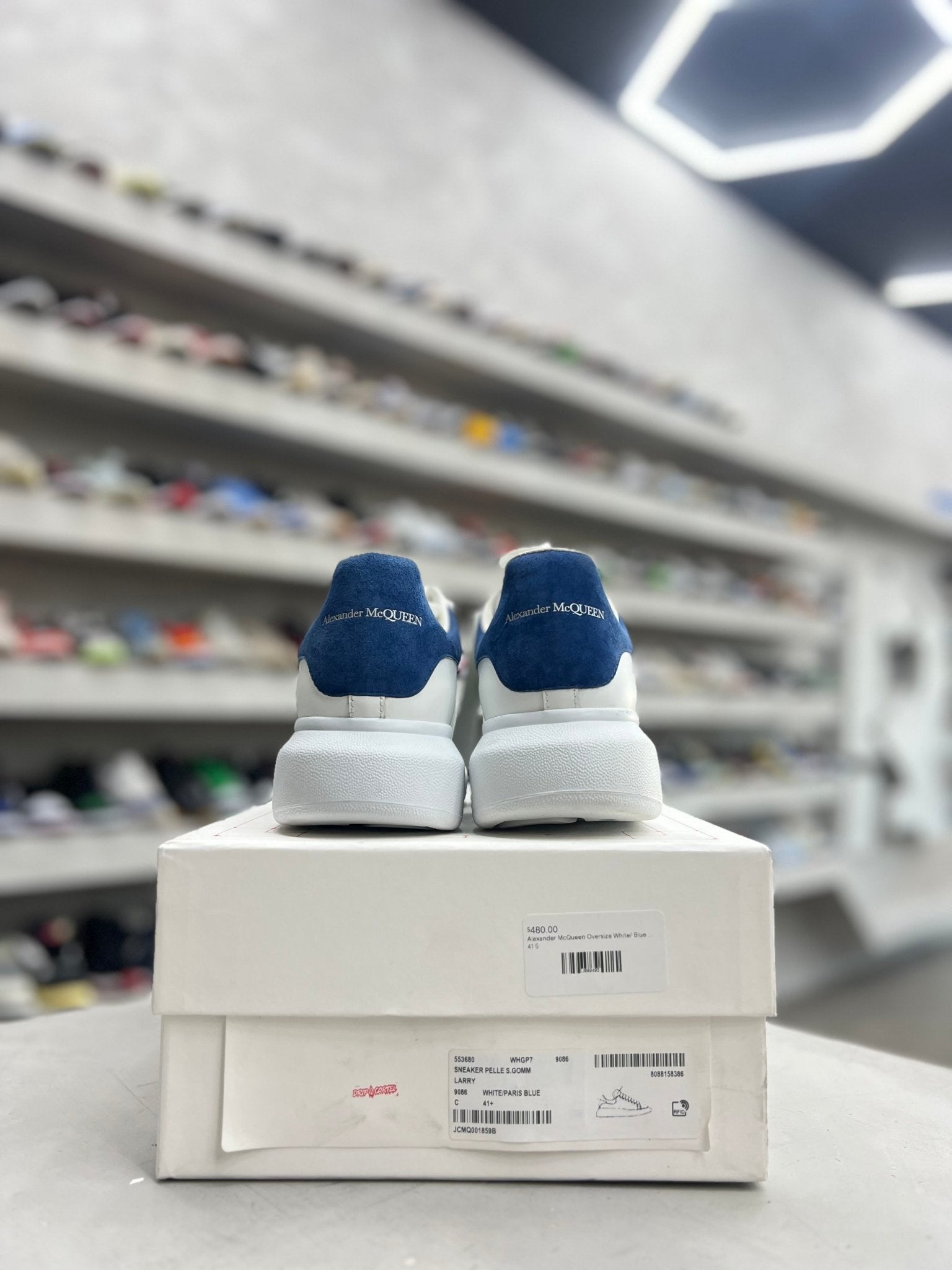 Alexander McQueen Oversized Paris Blue Sz 8.5 (PREOWNED) - Restock AveAlexander McQueen Oversized Paris Blue Sz 8.5 (PREOWNED)Restock AveRestock Ave8.568972147Restock Ave