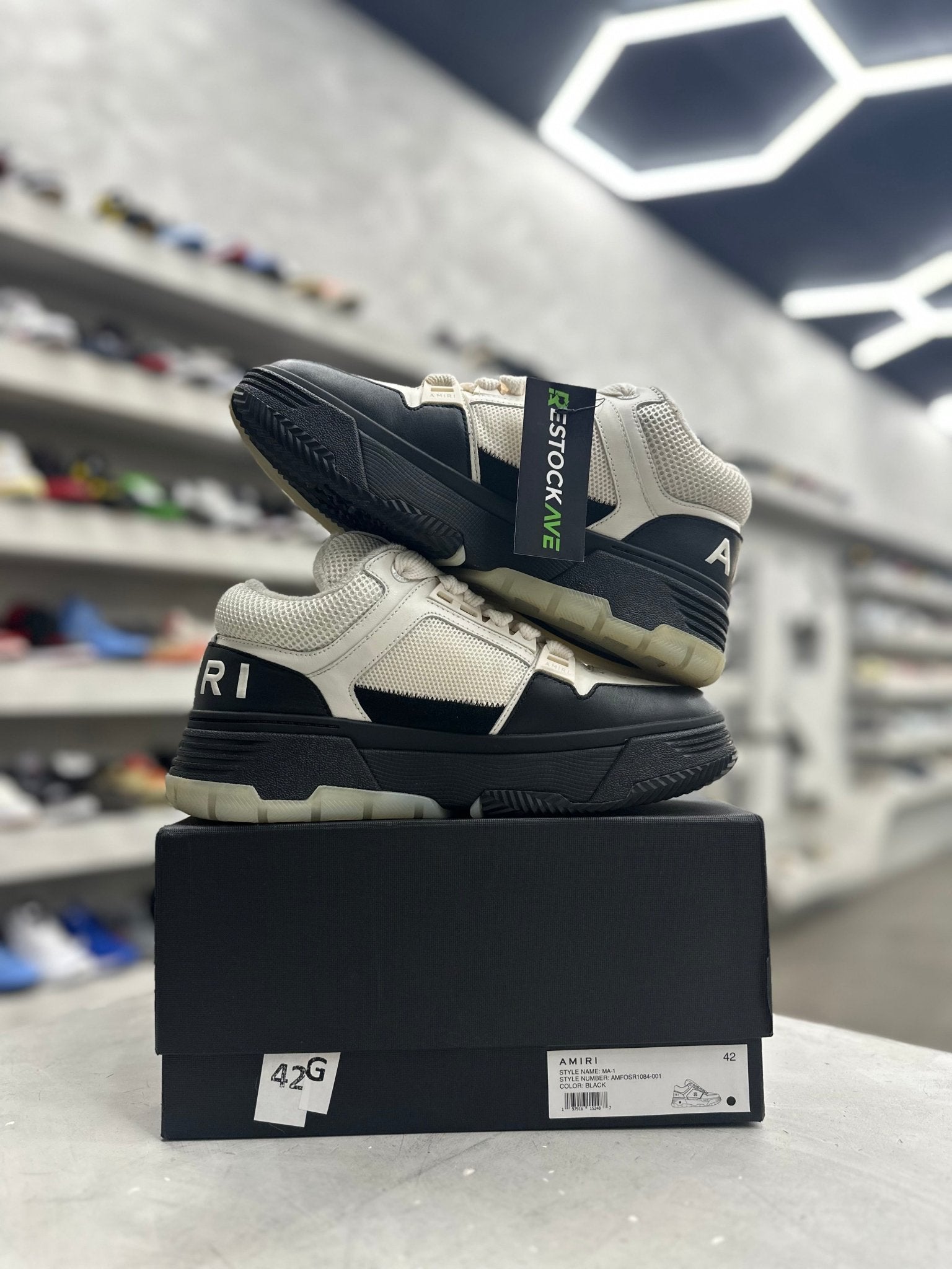 AMIRI MA-1 White Black Black Sz 9 (PREOWNED) - Restock AveAMIRI MA-1 White Black Black Sz 9 (PREOWNED)Restock AveRestock Ave9Restock Ave