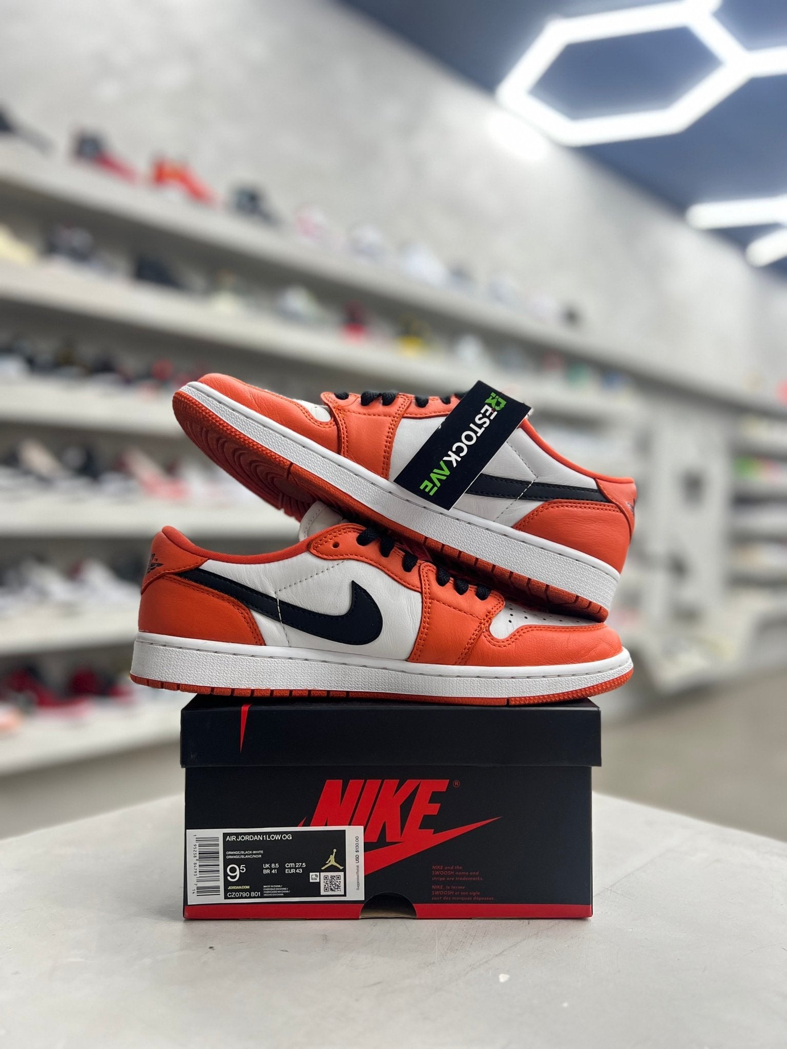 Jordan 1 Low Starfish Sz 9.5 (PREOWNED) - Restock AveJordan 1 Low Starfish Sz 9.5 (PREOWNED)Restock AveRestock Ave9.5Restock Ave