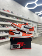 Jordan 1 Low Starfish Sz 9.5 (PREOWNED) - Restock AveJordan 1 Low Starfish Sz 9.5 (PREOWNED)Restock AveRestock Ave9.5Restock Ave