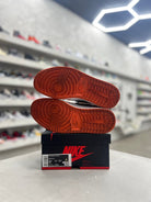 Jordan 1 Low Starfish Sz 9.5 (PREOWNED) - Restock AveJordan 1 Low Starfish Sz 9.5 (PREOWNED)Restock AveRestock Ave9.5Restock Ave