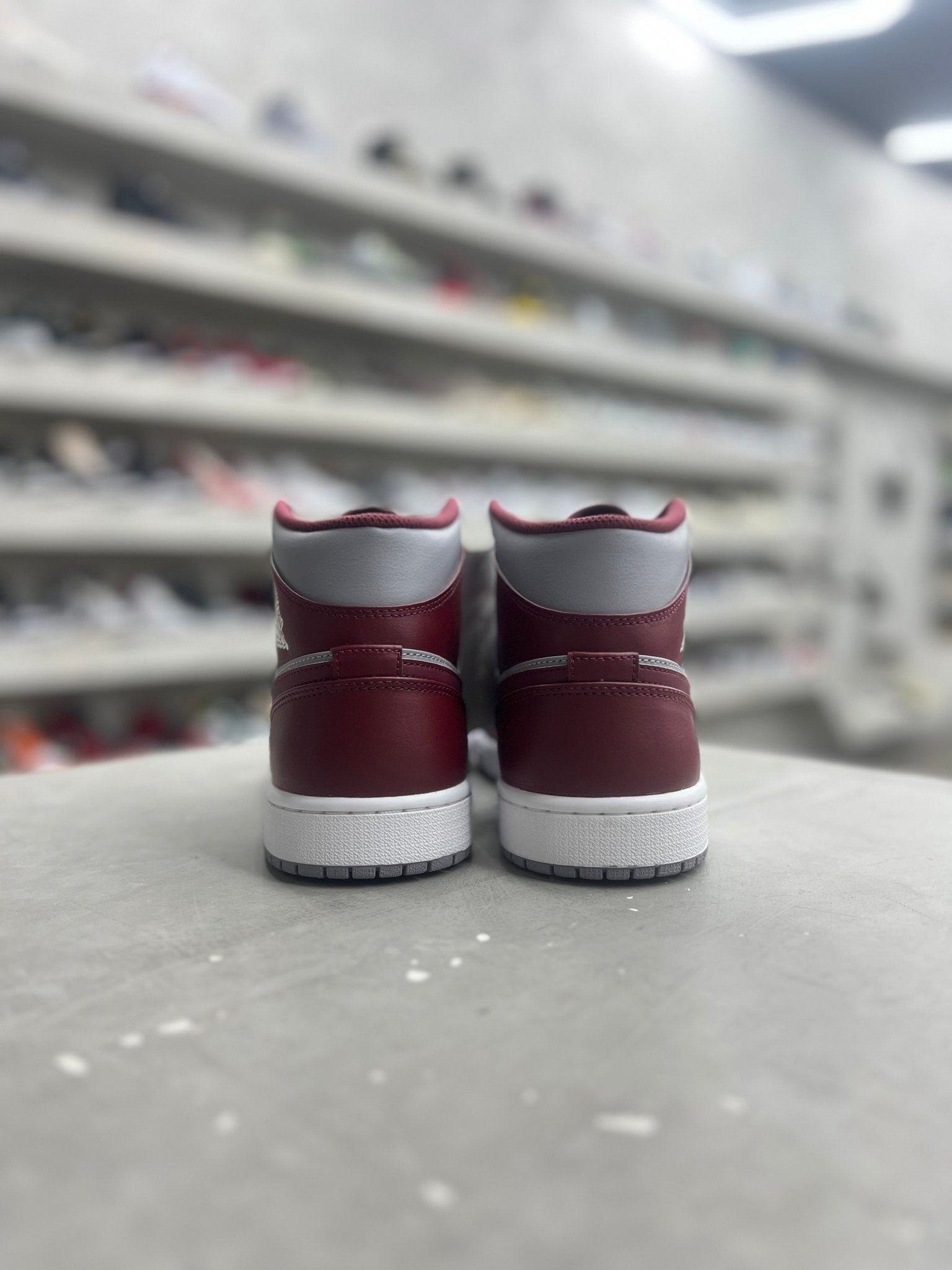 Jordan 1 Mid Cherrywood Red Sz 11 (NEW)(NO BOX) - Restock AveJordan 1 Mid Cherrywood Red Sz 11 (NEW)(NO BOX)Restock AveRestock Ave11Restock Ave