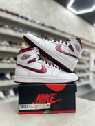 Jordan 1 Retro High '85 OG Metallic Burgundy Sz 10 (PREOWNED) - Restock AveJordan 1 Retro High '85 OG Metallic Burgundy Sz 10 (PREOWNED)Restock AveRestock Ave10Restock Ave