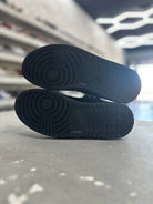 Jordan 1 Retro High Black Metallic Gold Sz 8.5 (PREOWNED)(NO BOX) - Restock AveJordan 1 Retro High Black Metallic Gold Sz 8.5 (PREOWNED)(NO BOX)Restock AveRestock Ave8.5Restock Ave