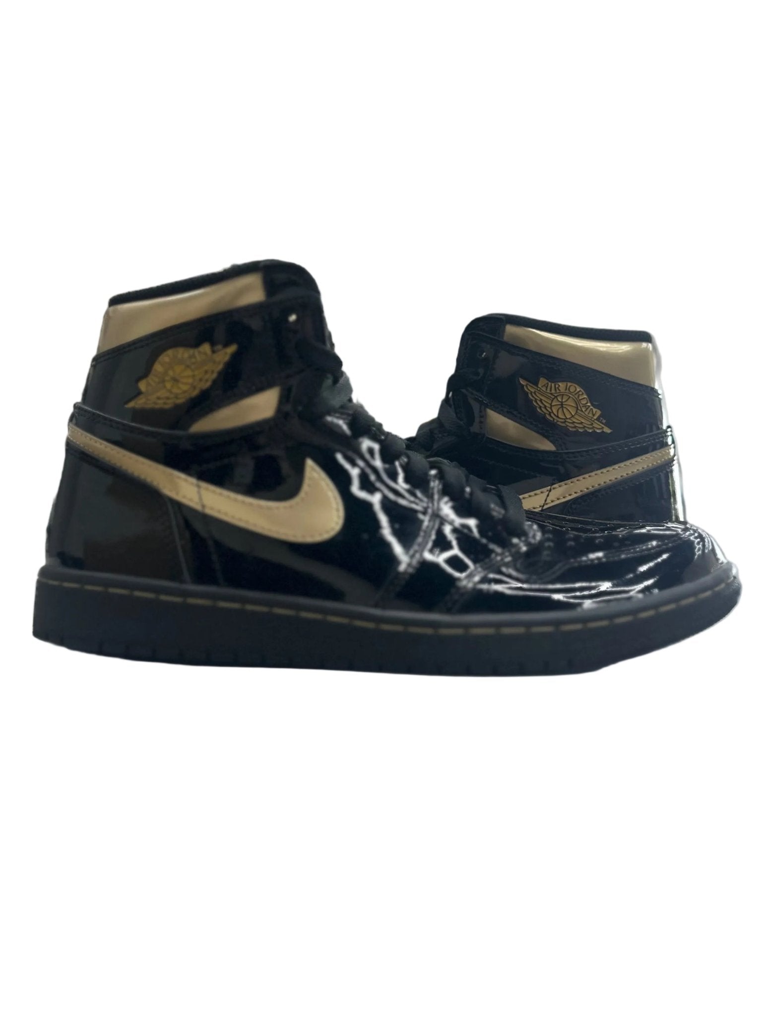 Jordan 1 Retro High Black Metallic Gold Sz 8.5 (PREOWNED)(NO BOX) - Restock AveJordan 1 Retro High Black Metallic Gold Sz 8.5 (PREOWNED)(NO BOX)Restock AveRestock Ave8.5Restock Ave