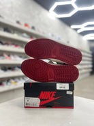 Jordan 1 Retro High Bred Toe Sz 9 (PREOWNED) - Restock AveJordan 1 Retro High Bred Toe Sz 9 (PREOWNED)Restock AveRestock Ave9Restock Ave