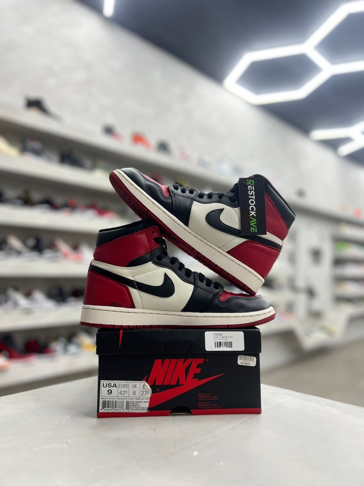 Jordan 1 Retro High Bred Toe Sz 9 (PREOWNED) - Restock AveJordan 1 Retro High Bred Toe Sz 9 (PREOWNED)Restock AveRestock Ave9Restock Ave
