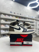 Jordan 1 Retro High Dark Mocha Sz 12 (PREOWNED) - Restock AveJordan 1 Retro High Dark Mocha Sz 12 (PREOWNED)Restock AveRestock Ave12Restock Ave