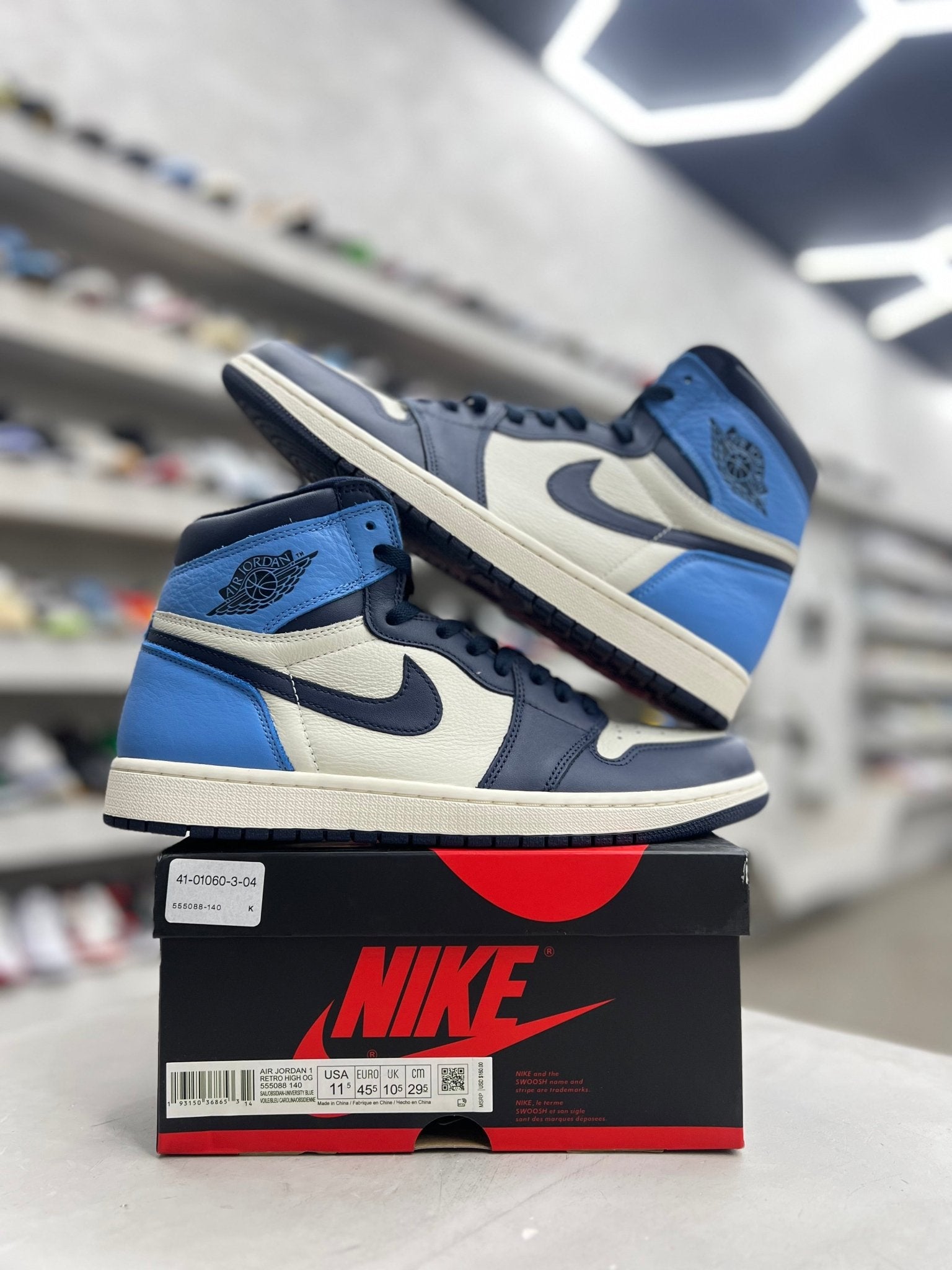 Jordan 1 Retro High Obsidian Sz 11.5 (PREOWNED) - Restock AveJordan 1 Retro High Obsidian Sz 11.5 (PREOWNED)Restock AveRestock Ave11.5Restock Ave