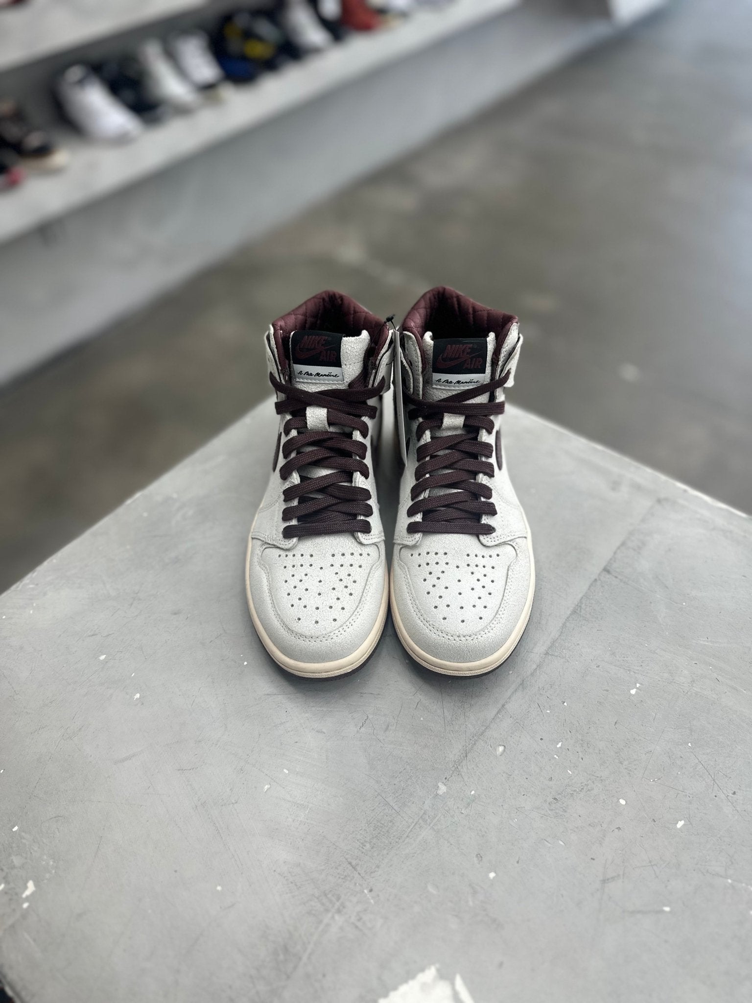 Jordan 1 Retro High OG A Ma Maniére Sz 7 (PREOWNED) (NO BOX