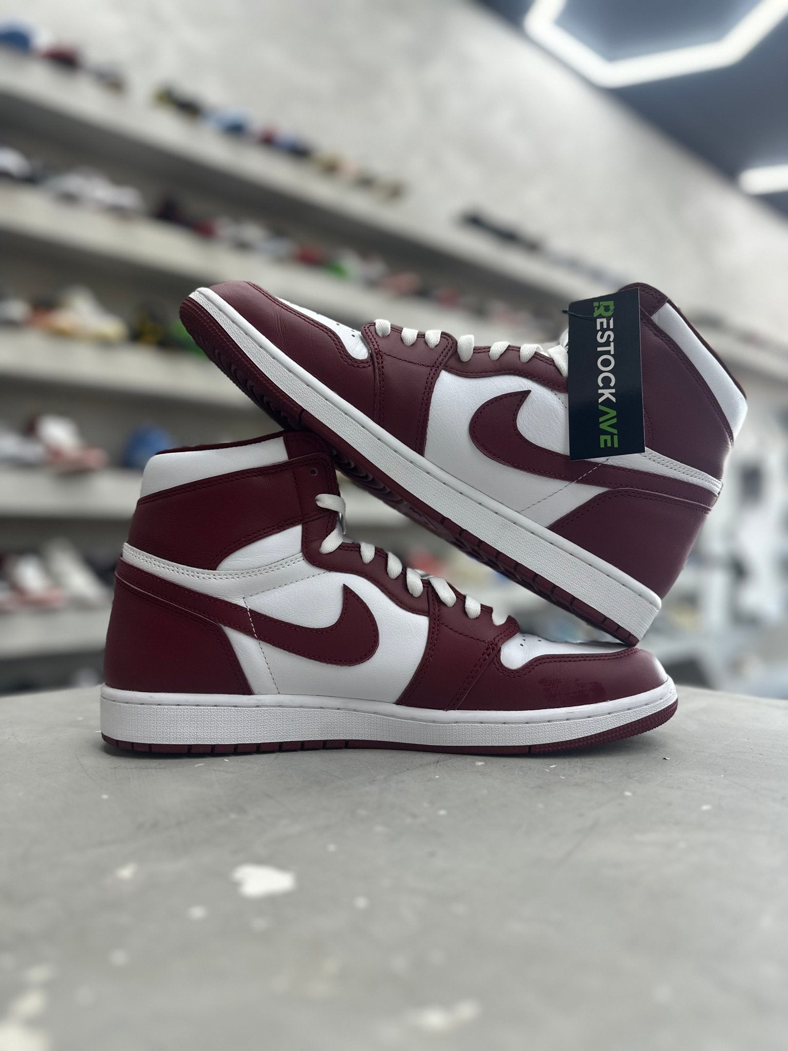 Jordan 1 Retro High OG Artisanal Team Red Sz 13 (PREOWNED)(NO BOX) - Restock AveJordan 1 Retro High OG Artisanal Team Red Sz 13 (PREOWNED)(NO BOX)Restock AveRestock Ave13Restock Ave