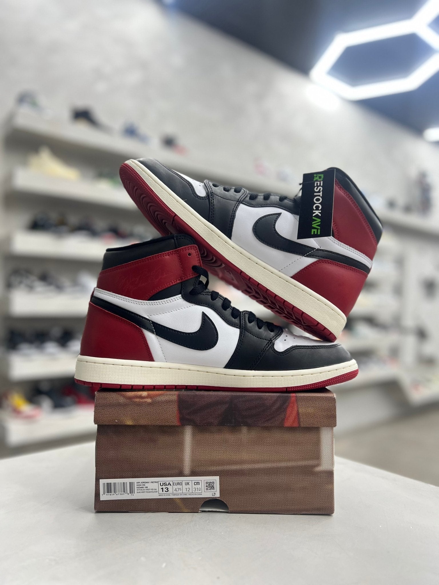 Jordan 1 Retro High OG Black Toe Reimagined Sz 13 (PREOWNED) - Restock AveJordan 1 Retro High OG Black Toe Reimagined Sz 13 (PREOWNED)Restock AveRestock Ave13Restock Ave