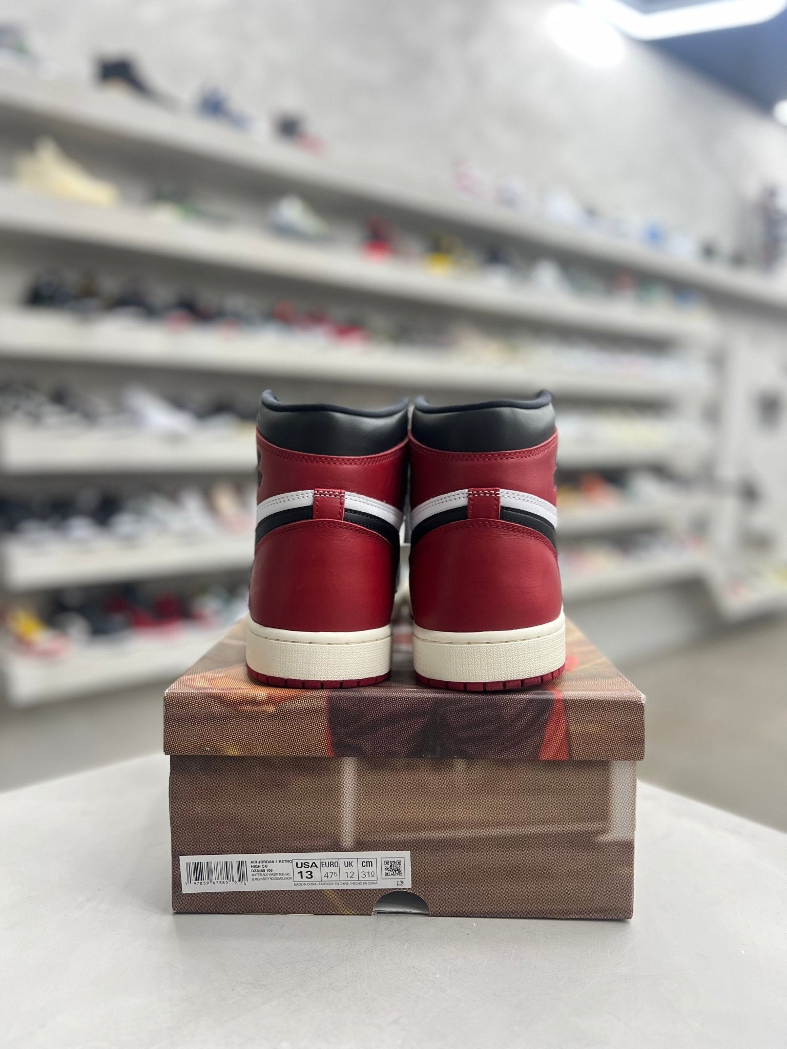 Jordan 1 Retro High OG Black Toe Reimagined Sz 13 (PREOWNED) - Restock AveJordan 1 Retro High OG Black Toe Reimagined Sz 13 (PREOWNED)Restock AveRestock Ave13Restock Ave