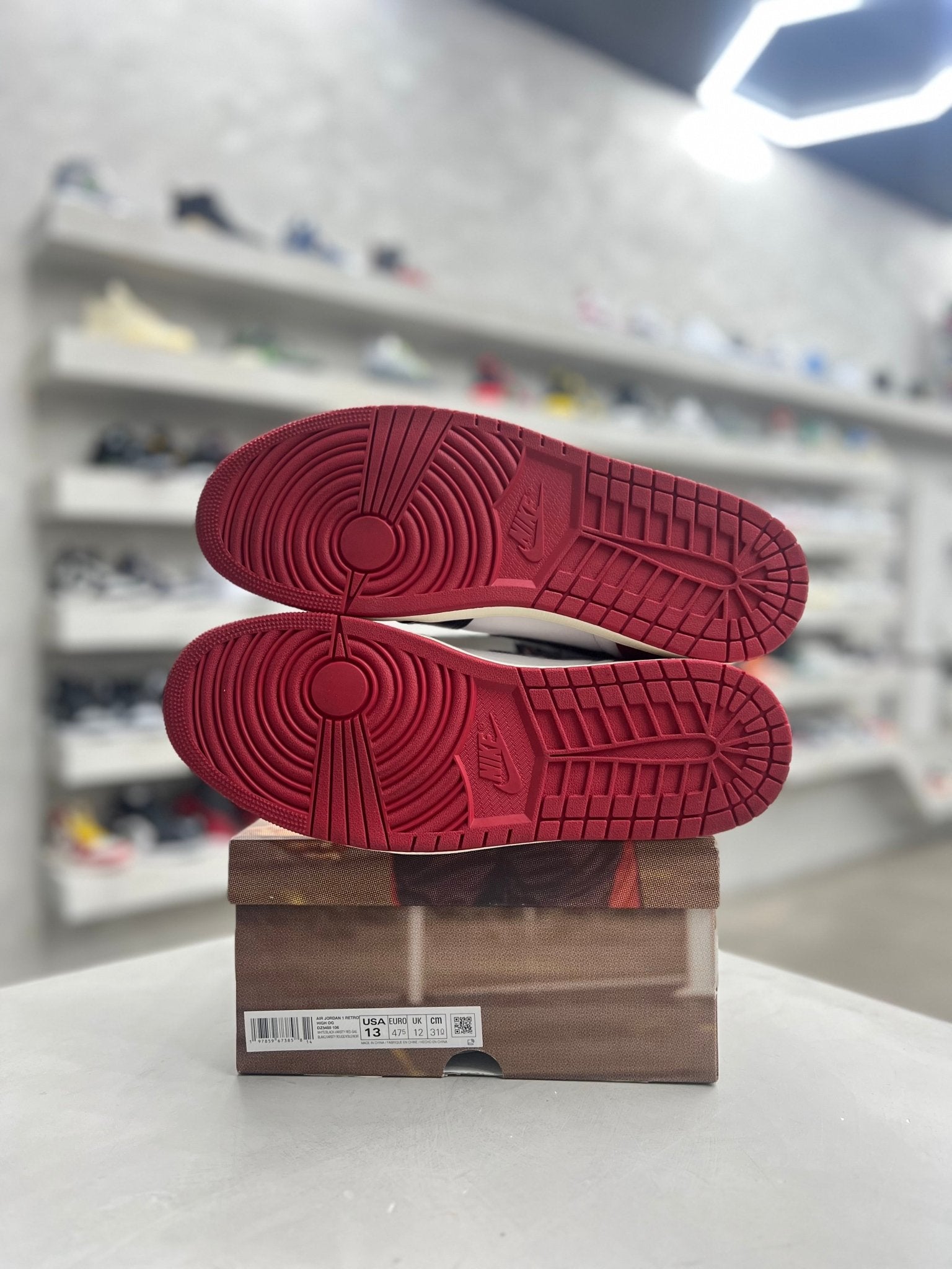 Jordan 1 Retro High OG Black Toe Reimagined Sz 13 (PREOWNED) - Restock AveJordan 1 Retro High OG Black Toe Reimagined Sz 13 (PREOWNED)Restock AveRestock Ave13Restock Ave