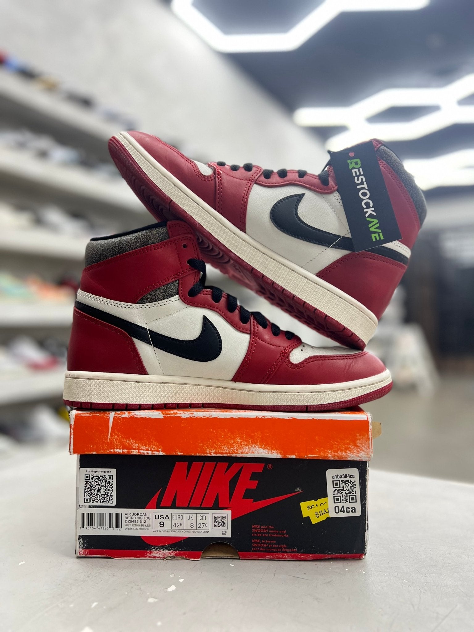 Jordan 1 Retro High OG Chicago Lost and Found Sz 9 (PREOWNED) - Restock AveJordan 1 Retro High OG Chicago Lost and Found Sz 9 (PREOWNED)Restock AveRestock Ave9Restock Ave