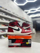 Jordan 1 Retro High OG Chicago Lost and Found Sz 9 (PREOWNED) - Restock AveJordan 1 Retro High OG Chicago Lost and Found Sz 9 (PREOWNED)Restock AveRestock Ave9Restock Ave