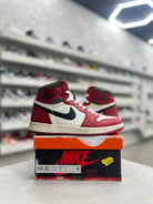 Jordan 1 Retro High OG Chicago Lost and Found Sz 9 (PREOWNED) - Restock AveJordan 1 Retro High OG Chicago Lost and Found Sz 9 (PREOWNED)Restock AveRestock Ave9Restock Ave