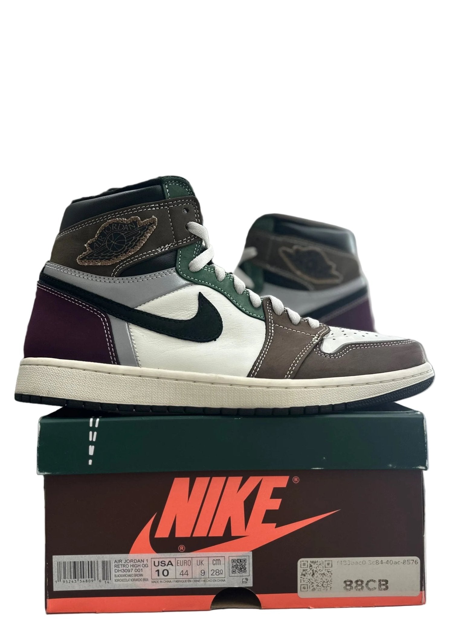 Jordan 1 Retro High OG Hand Crafted Sz 10 (PREOWNED) - Restock AveJordan 1 Retro High OG Hand Crafted Sz 10 (PREOWNED)Restock AveRestock Ave10Restock Ave