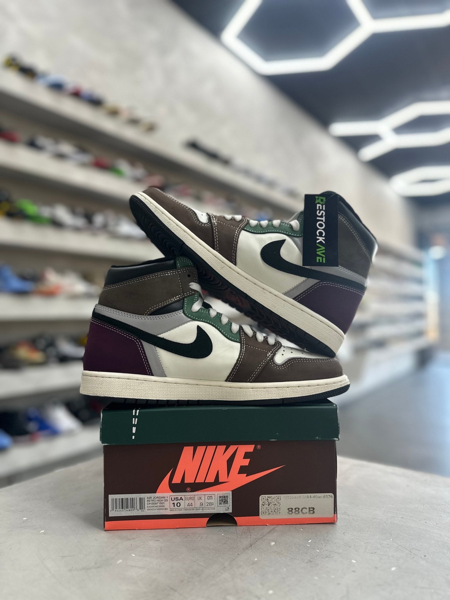 Jordan 1 Retro High OG Hand Crafted Sz 10 (PREOWNED) - Restock AveJordan 1 Retro High OG Hand Crafted Sz 10 (PREOWNED)Restock AveRestock Ave10Restock Ave