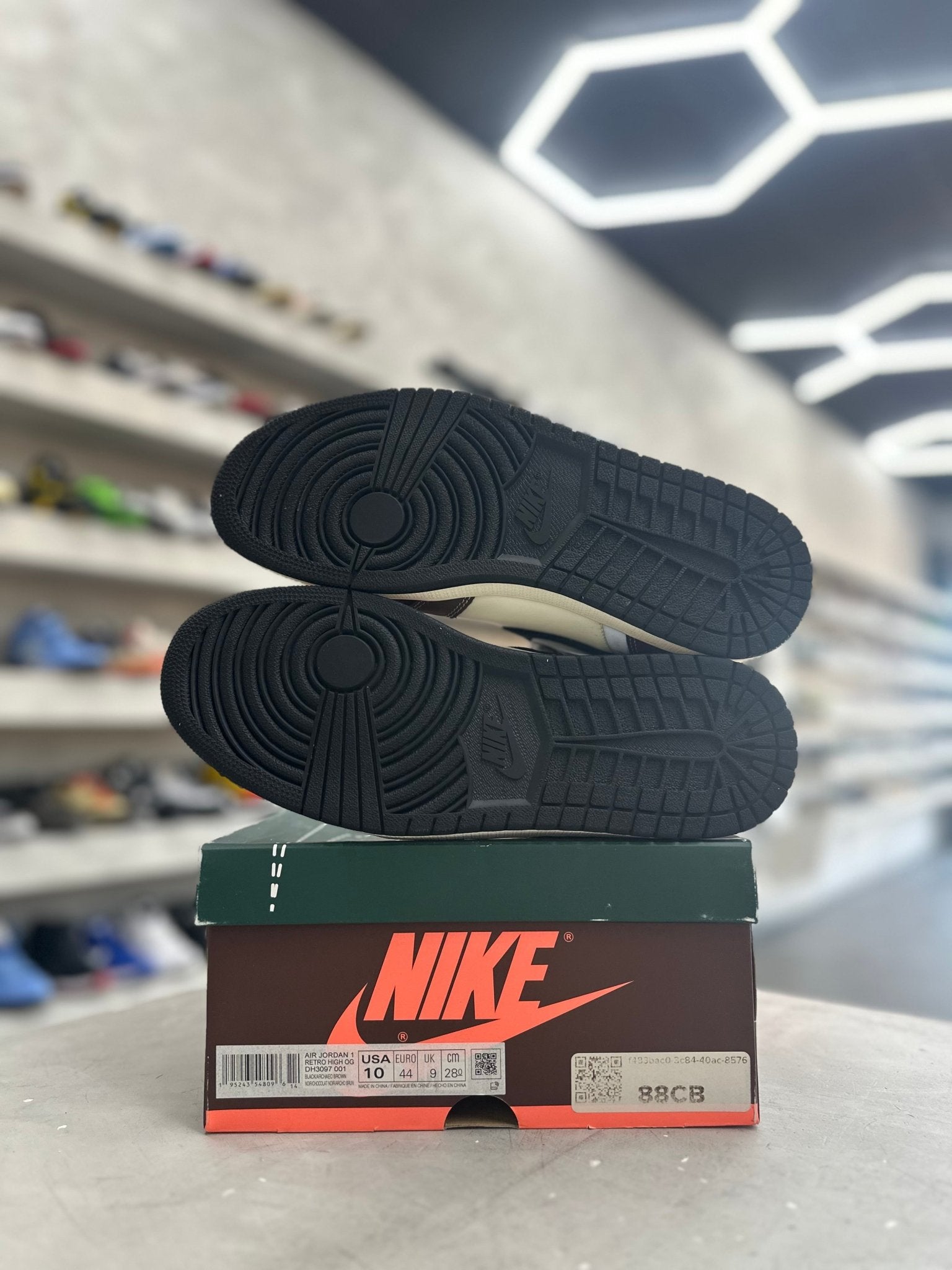 Jordan 1 Retro High OG Hand Crafted Sz 10 (PREOWNED) - Restock AveJordan 1 Retro High OG Hand Crafted Sz 10 (PREOWNED)Restock AveRestock Ave10Restock Ave