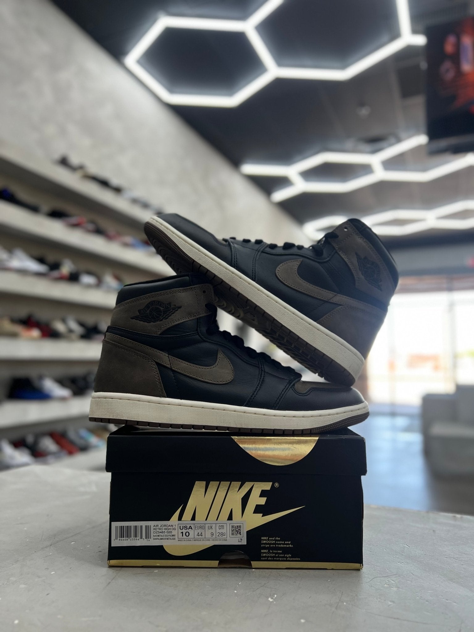 Jordan 1 Retro High OG Palomino Sz 10 (PREOWNED) - Restock AveJordan 1 Retro High OG Palomino Sz 10 (PREOWNED)Restock AveRestock Ave1027121011Restock Ave