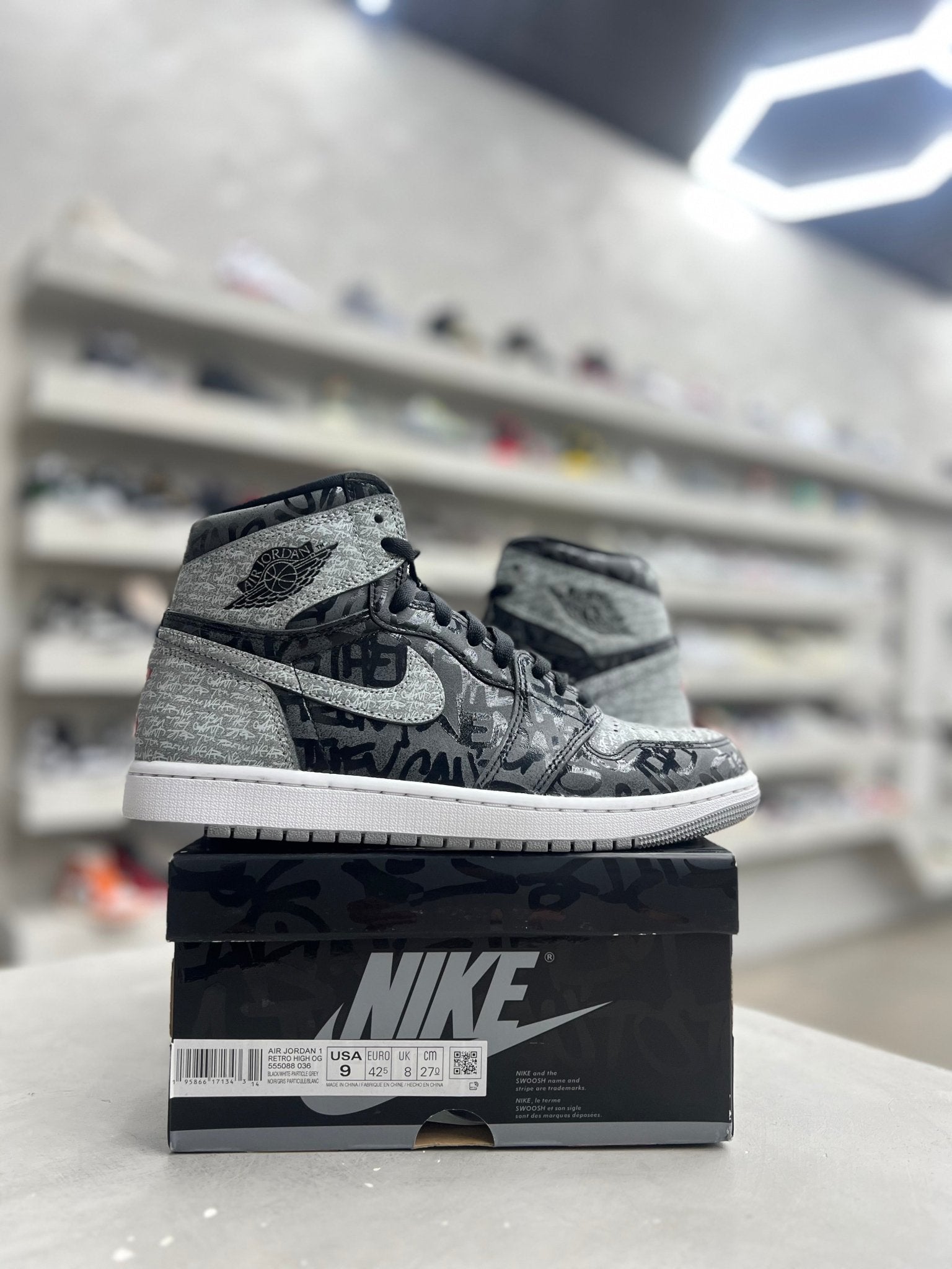 Jordan 1 Retro High OG Rebellionaire Sz 9 (PREOWNED) - Restock AveJordan 1 Retro High OG Rebellionaire Sz 9 (PREOWNED)Restock AveRestock Ave9Restock Ave