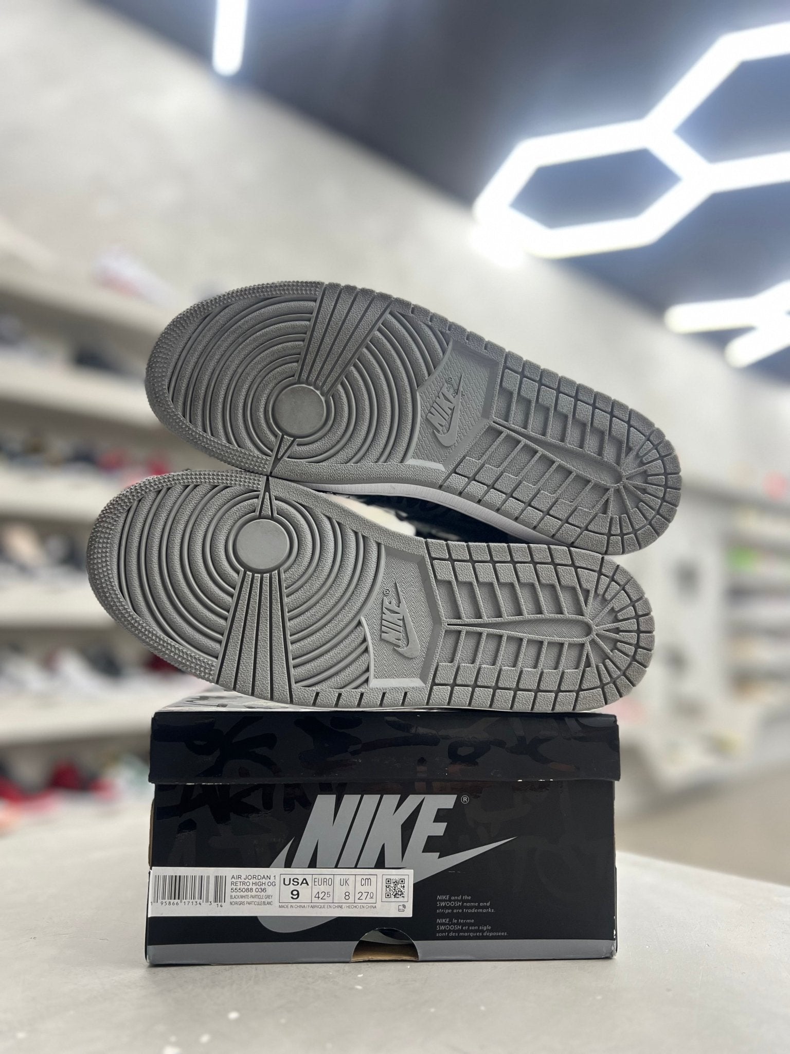 Jordan 1 Retro High OG Rebellionaire Sz 9 (PREOWNED) - Restock AveJordan 1 Retro High OG Rebellionaire Sz 9 (PREOWNED)Restock AveRestock Ave9Restock Ave