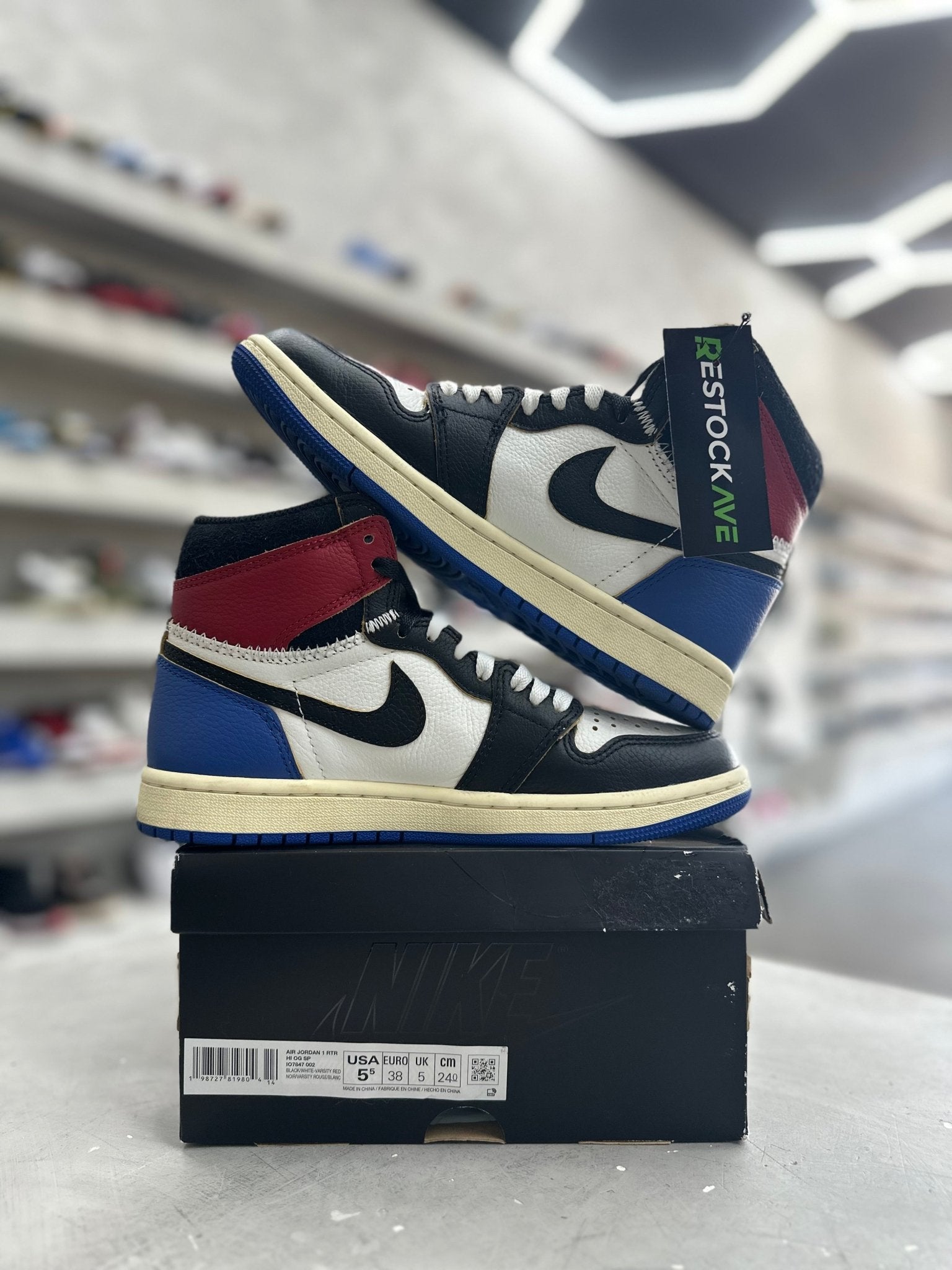 Jordan 1 Retro High OG SP Fragment x Union LA Varsity Red Sport Royal Sz 5.5 (PREOWNED) - Restock AveJordan 1 Retro High OG SP Fragment x Union LA Varsity Red Sport Royal Sz 5.5 (PREOWNED)Restock AveRestock Ave5.5Restock Ave