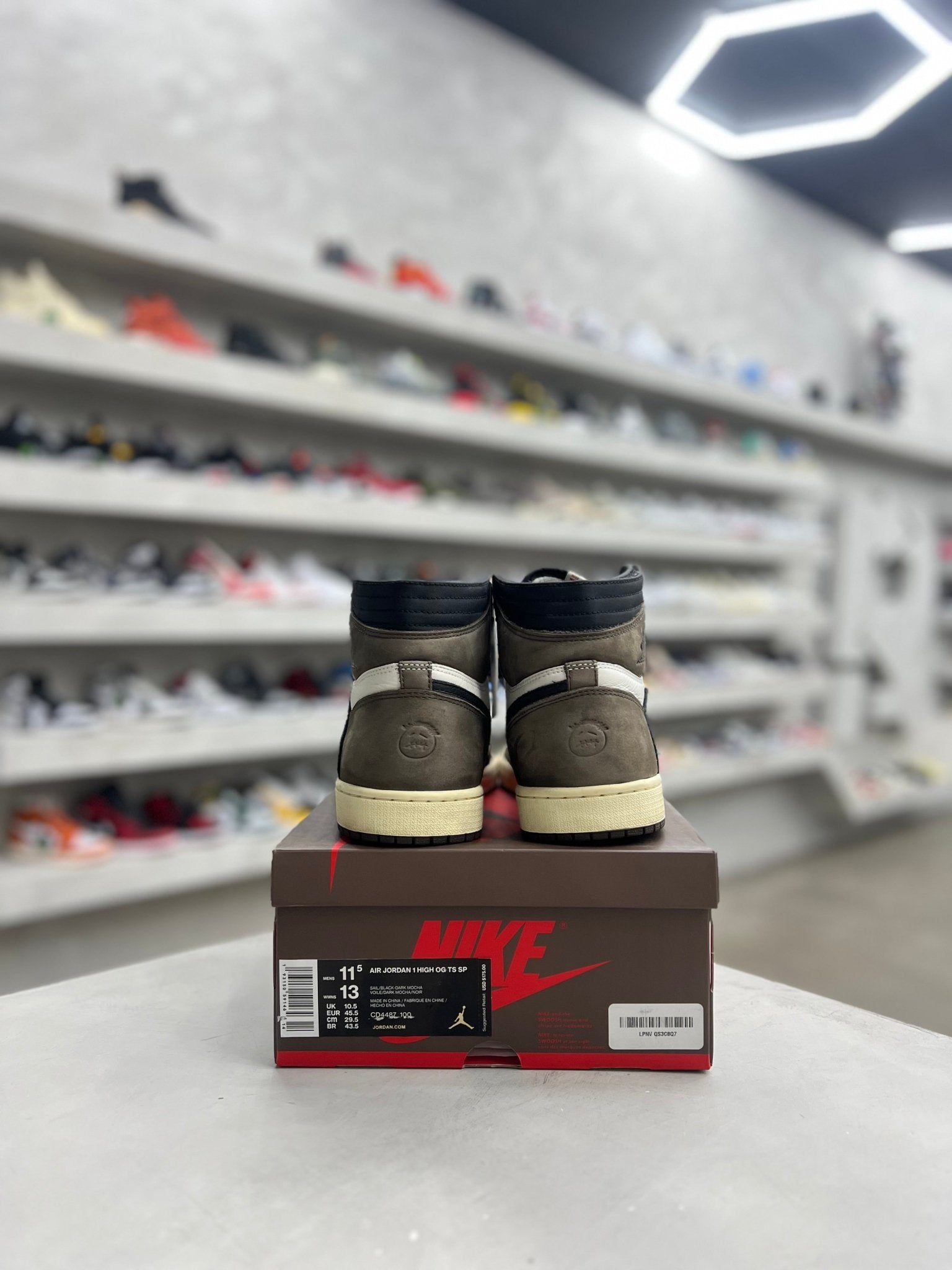Jordan 1 Retro High OG SP Travis Scott Mocha Sz 11.5 (PREOWNED) - Restock AveJordan 1 Retro High OG SP Travis Scott Mocha Sz 11.5 (PREOWNED)Restock AveRestock Ave11.550261363Restock Ave