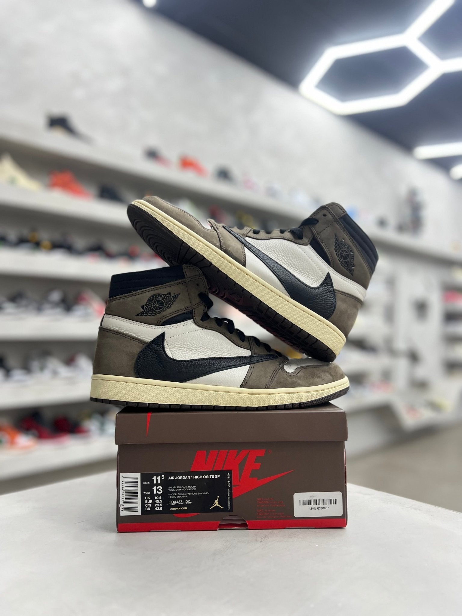 Jordan 1 Retro High OG SP Travis Scott Mocha Sz 11.5 (PREOWNED) - Restock AveJordan 1 Retro High OG SP Travis Scott Mocha Sz 11.5 (PREOWNED)Restock AveRestock Ave11.550261363Restock Ave