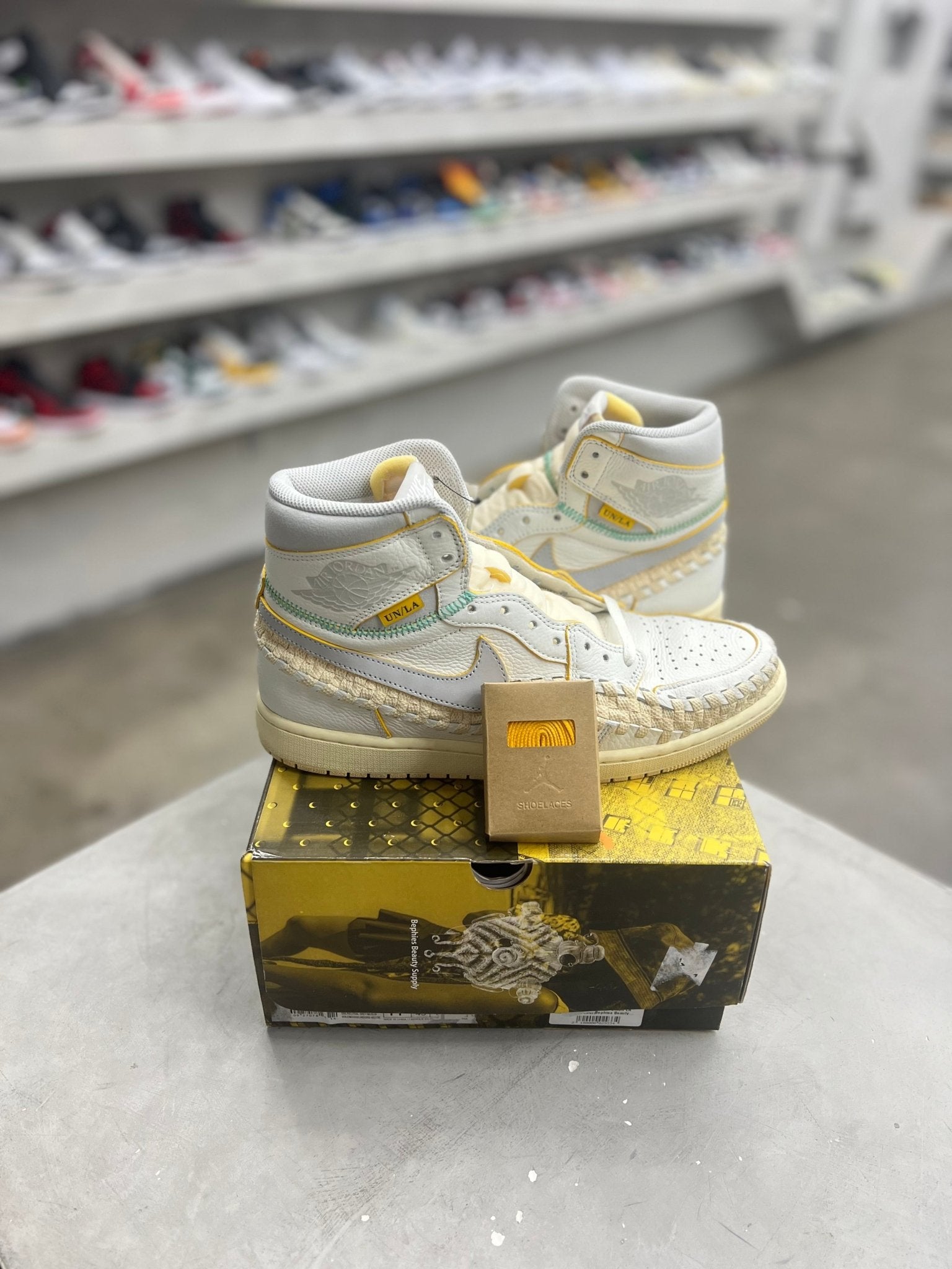 Jordan 1 Retro High OG SP Union LA Bephies Beauty Supply Summer of '96 Sz 11 (PREOWNED) - Restock AveJordan 1 Retro High OG SP Union LA Bephies Beauty Supply Summer of '96 Sz 11 (PREOWNED)Restock AveRestock Ave11Restock Ave