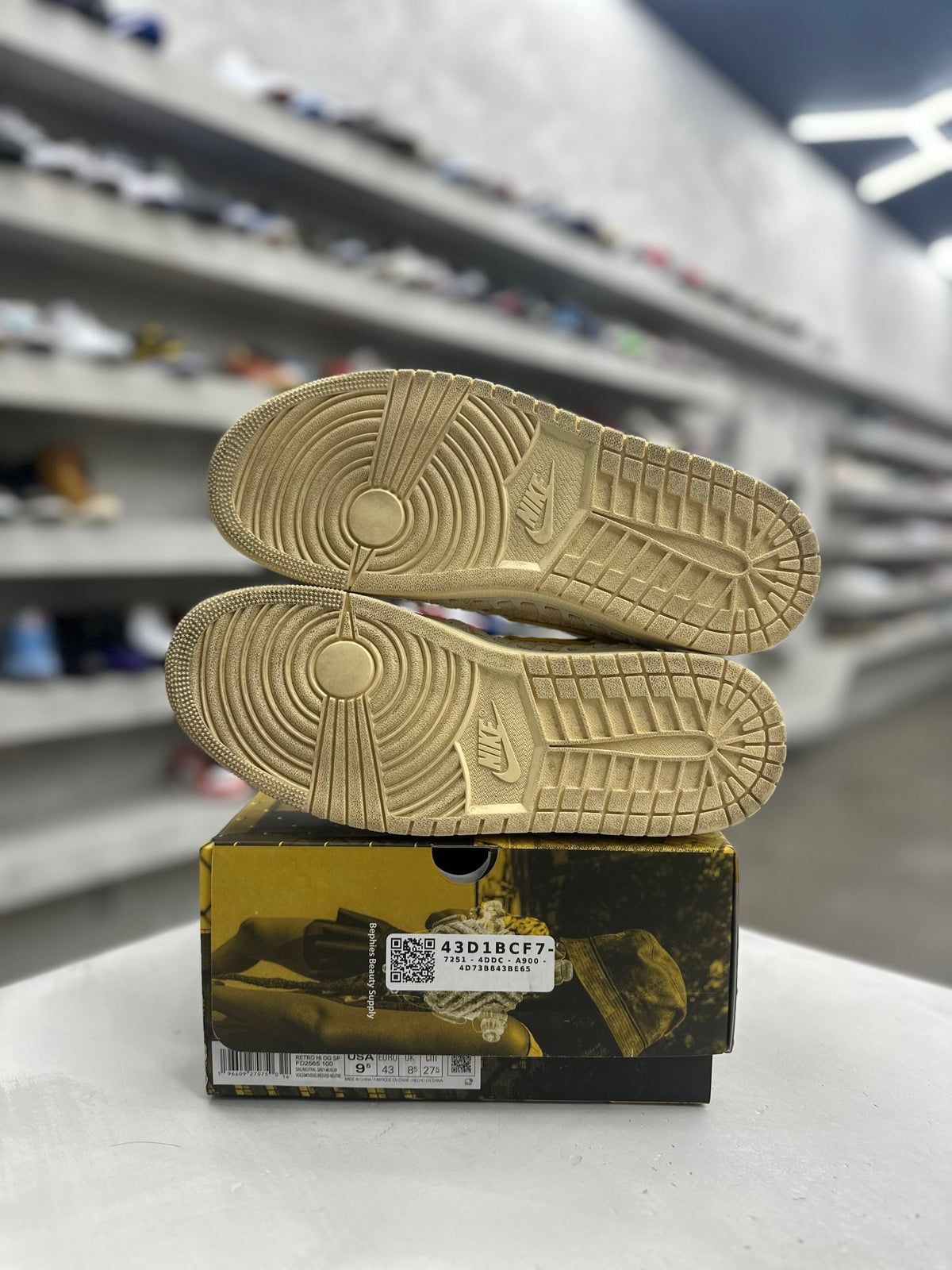 Jordan 1 Retro High OG SP Union LA Bephies Beauty Supply Summer of '96 Sz 9.5 (PREOWNED) - Restock AveJordan 1 Retro High OG SP Union LA Bephies Beauty Supply Summer of '96 Sz 9.5 (PREOWNED)Restock AveRestock Ave9.5Restock Ave