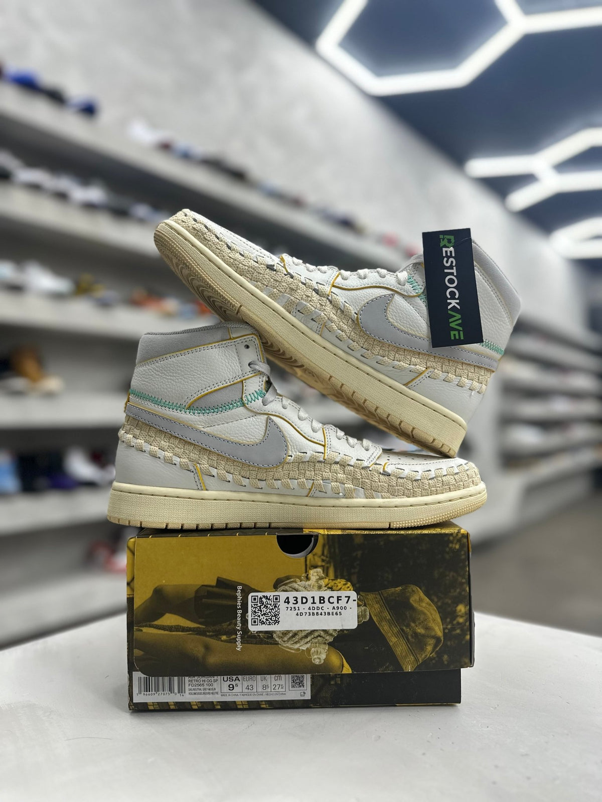 Jordan 1 Retro High OG SP Union LA Bephies Beauty Supply Summer of '96 Sz 9.5 (PREOWNED) - Restock AveJordan 1 Retro High OG SP Union LA Bephies Beauty Supply Summer of '96 Sz 9.5 (PREOWNED)Restock AveRestock Ave9.5Restock Ave