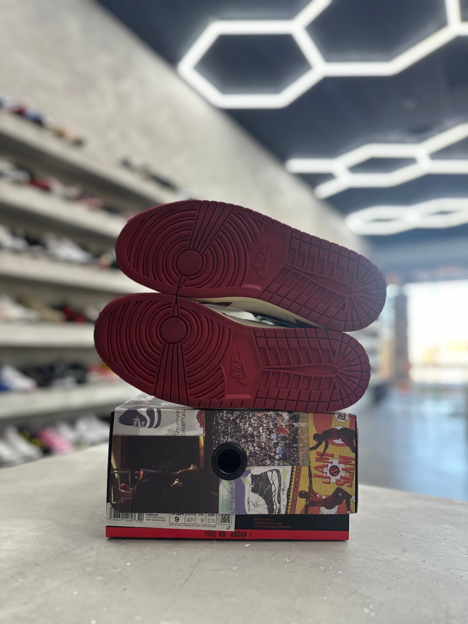 Jordan 1 Retro High OG SP Union LA Chicago Shadow Sz 9 (PREOWNED) - Restock AveJordan 1 Retro High OG SP Union LA Chicago Shadow Sz 9 (PREOWNED)Restock AveRestock Ave9Restock Ave
