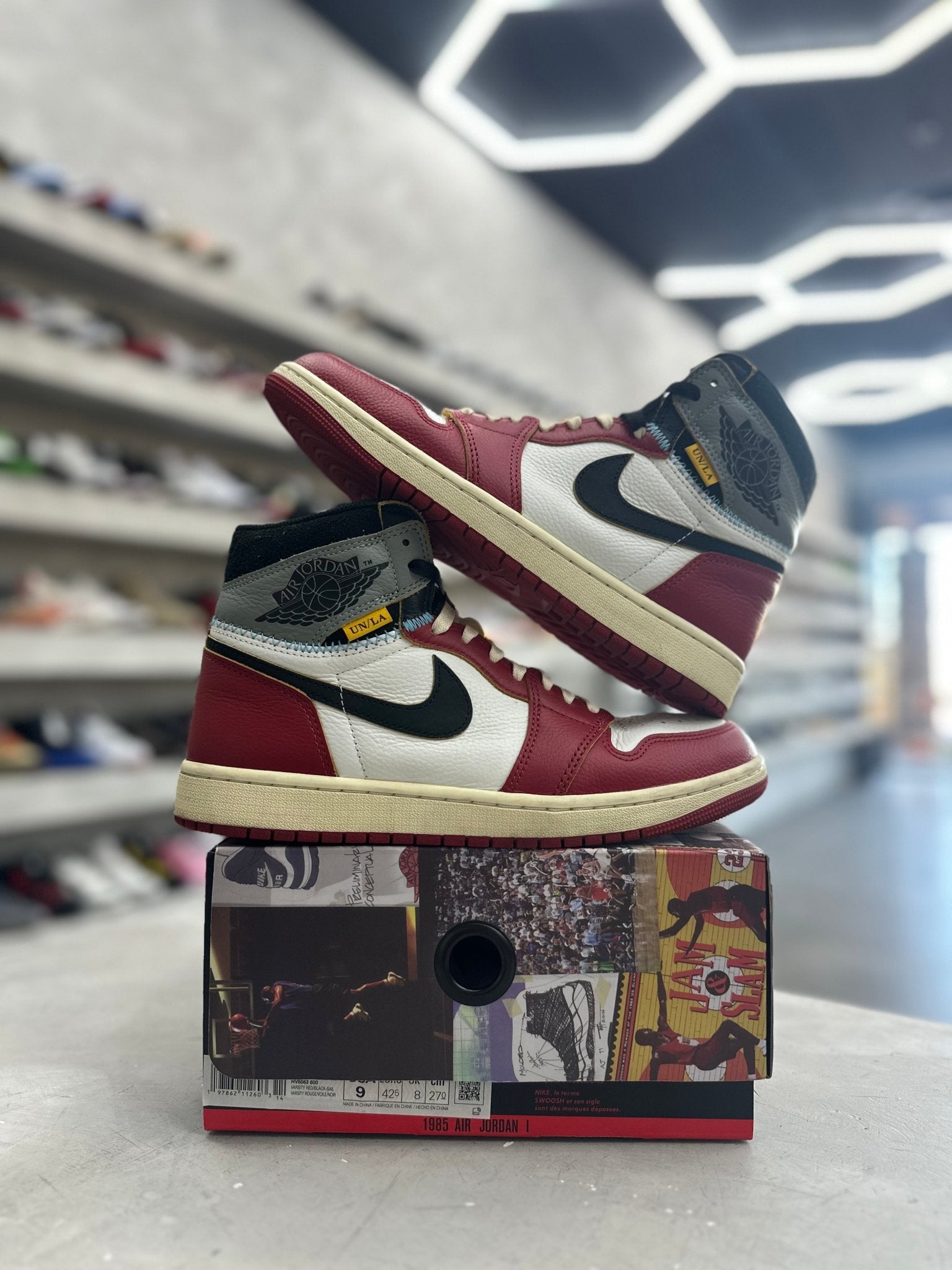 Jordan 1 Retro High OG SP Union LA Chicago Shadow Sz 9 (PREOWNED) - Restock AveJordan 1 Retro High OG SP Union LA Chicago Shadow Sz 9 (PREOWNED)Restock AveRestock Ave9Restock Ave