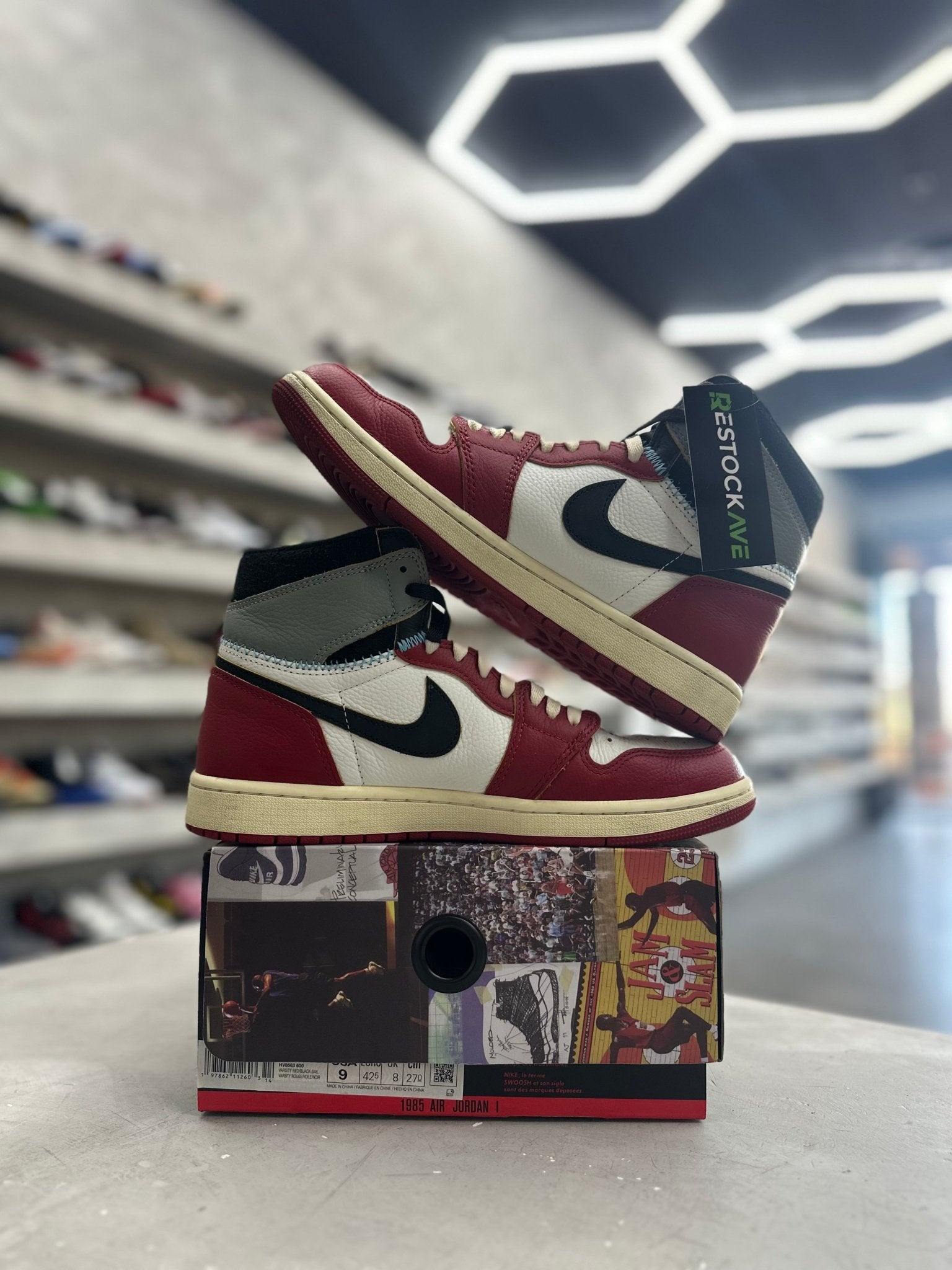 Jordan 1 Retro High OG SP Union LA Chicago Shadow Sz 9 (PREOWNED) - Restock AveJordan 1 Retro High OG SP Union LA Chicago Shadow Sz 9 (PREOWNED)Restock AveRestock Ave9Restock Ave