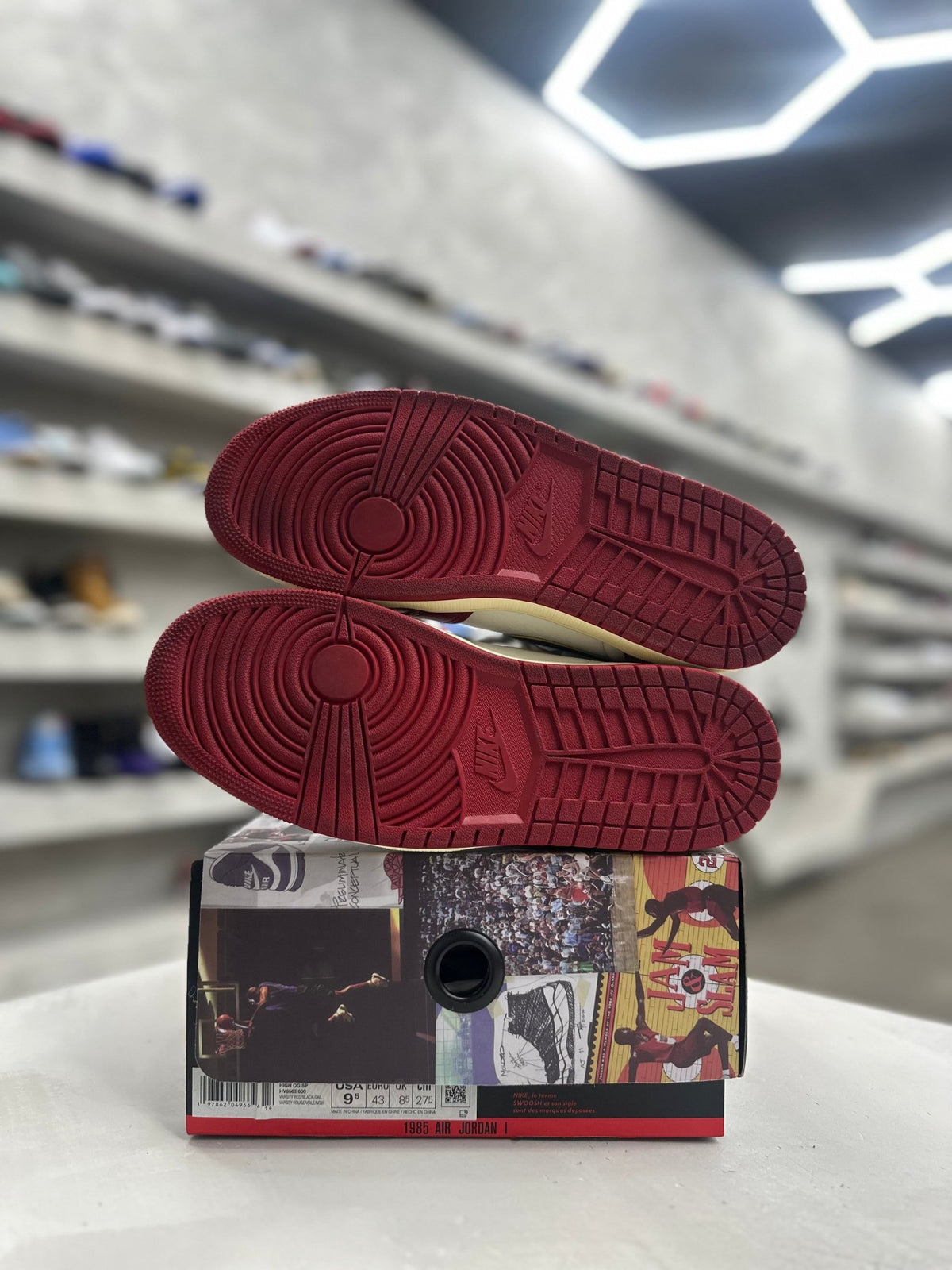 Jordan 1 Retro High OG SP Union LA Chicago Shadow Sz 9.5 (PREOWNED) - Restock AveJordan 1 Retro High OG SP Union LA Chicago Shadow Sz 9.5 (PREOWNED)Restock AveRestock Ave9.5Restock Ave