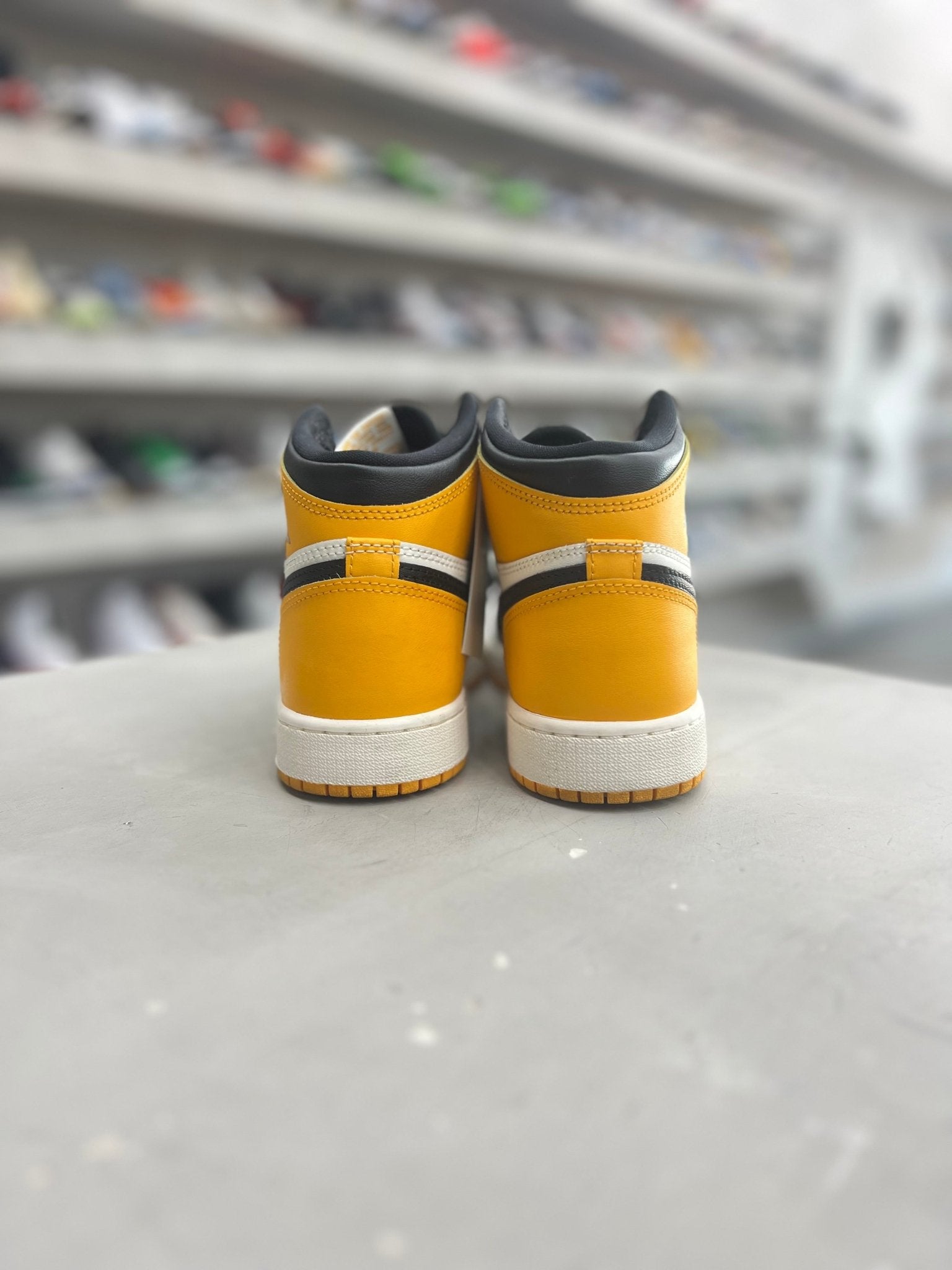 Jordan 1 Retro High OG Taxi Sz 4.5 (PREOWNED)(NO BOX) - Restock AveJordan 1 Retro High OG Taxi Sz 4.5 (PREOWNED)(NO BOX)Restock AveRestock Ave4.5Restock Ave