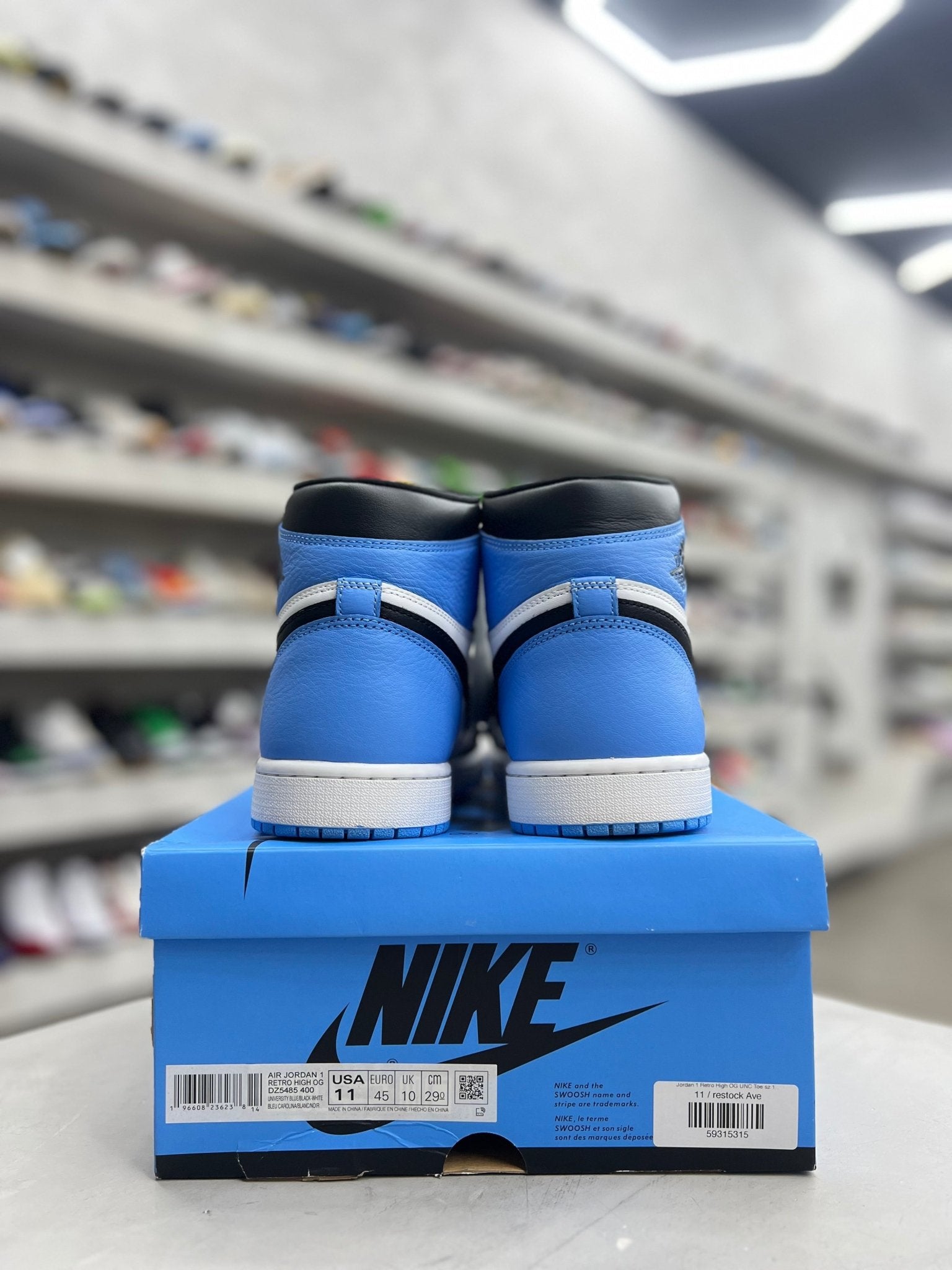 Jordan 1 Retro High OG UNC Toe Sz 11 (PREOWNED) - Restock AveJordan 1 Retro High OG UNC Toe Sz 11 (PREOWNED)Restock AveRestock Ave11Restock Ave