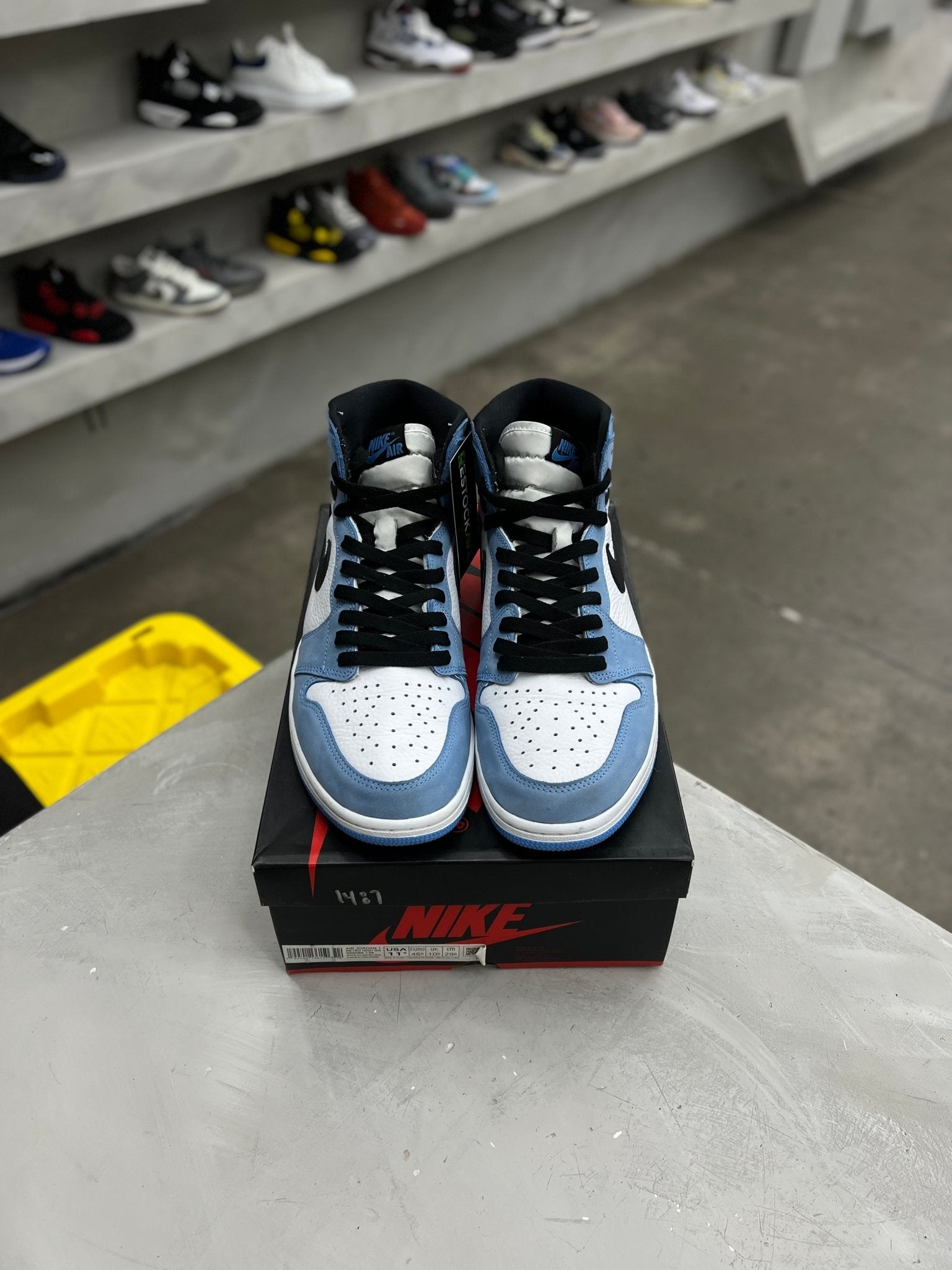 Jordan 1 Retro High OG University Blue Sz 11.5 (PREOWNED) - Restock AveJordan 1 Retro High OG University Blue Sz 11.5 (PREOWNED)Restock AveRestock Ave11.5Restock Ave