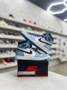 Jordan 1 Retro High OG University Blue Sz 9 (PREOWNED)(REPLACEMENT BOX) - Restock AveJordan 1 Retro High OG University Blue Sz 9 (PREOWNED)(REPLACEMENT BOX)Restock AveRestock Ave9Restock Ave